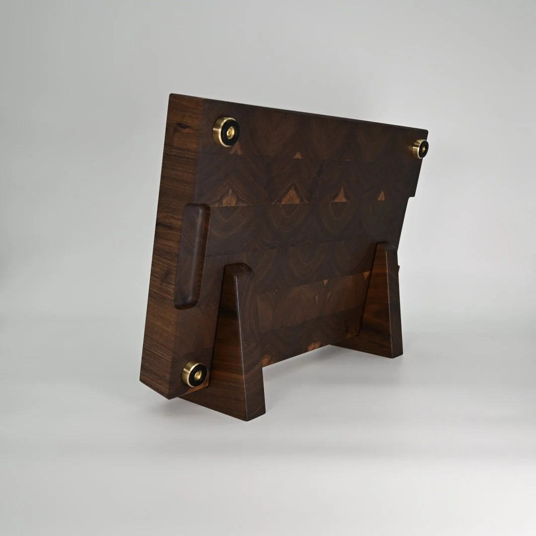 Straight Back Cutting Board Stand