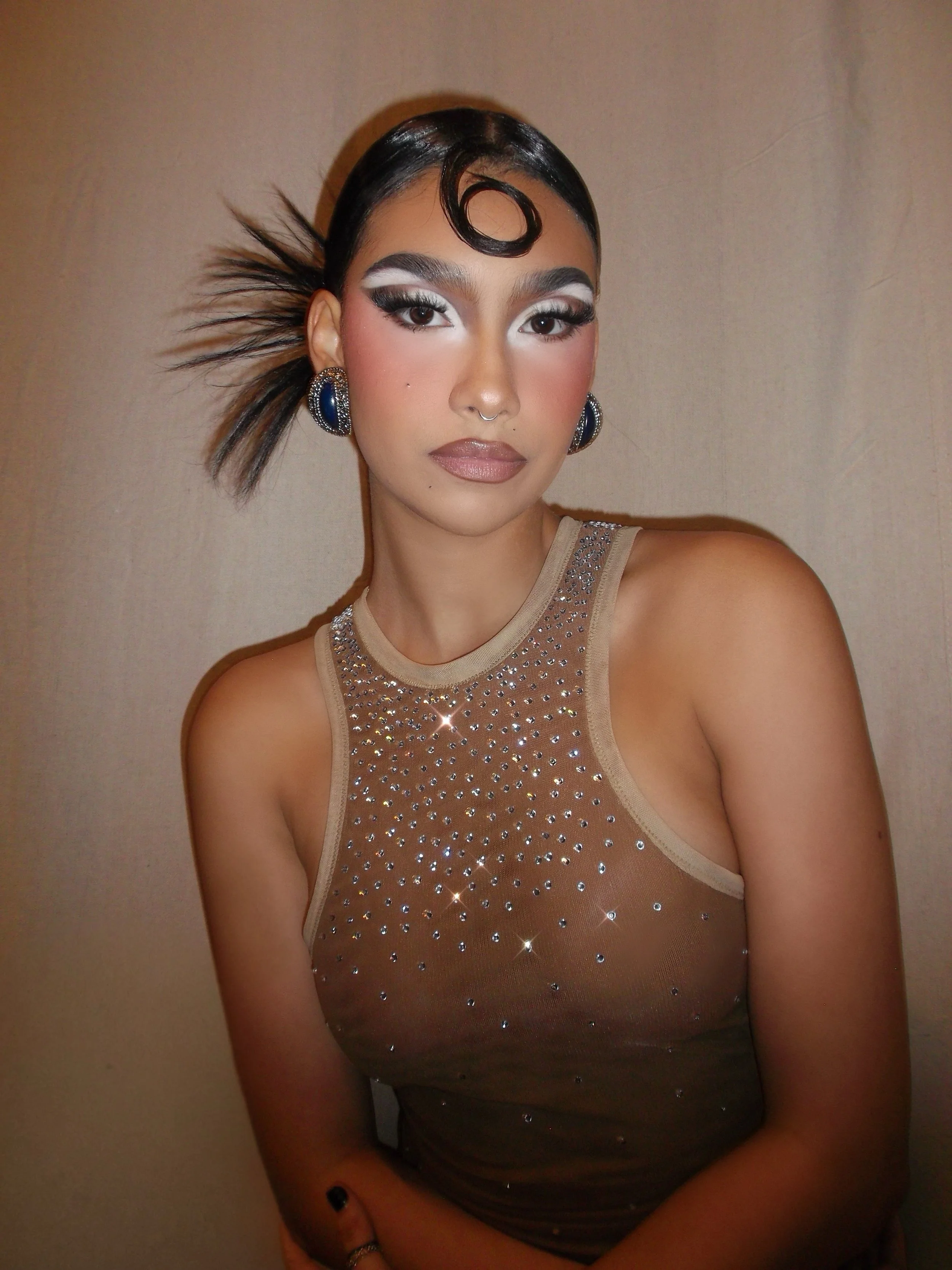 Facetune_11-11-2025-17-39-01 2.JPG