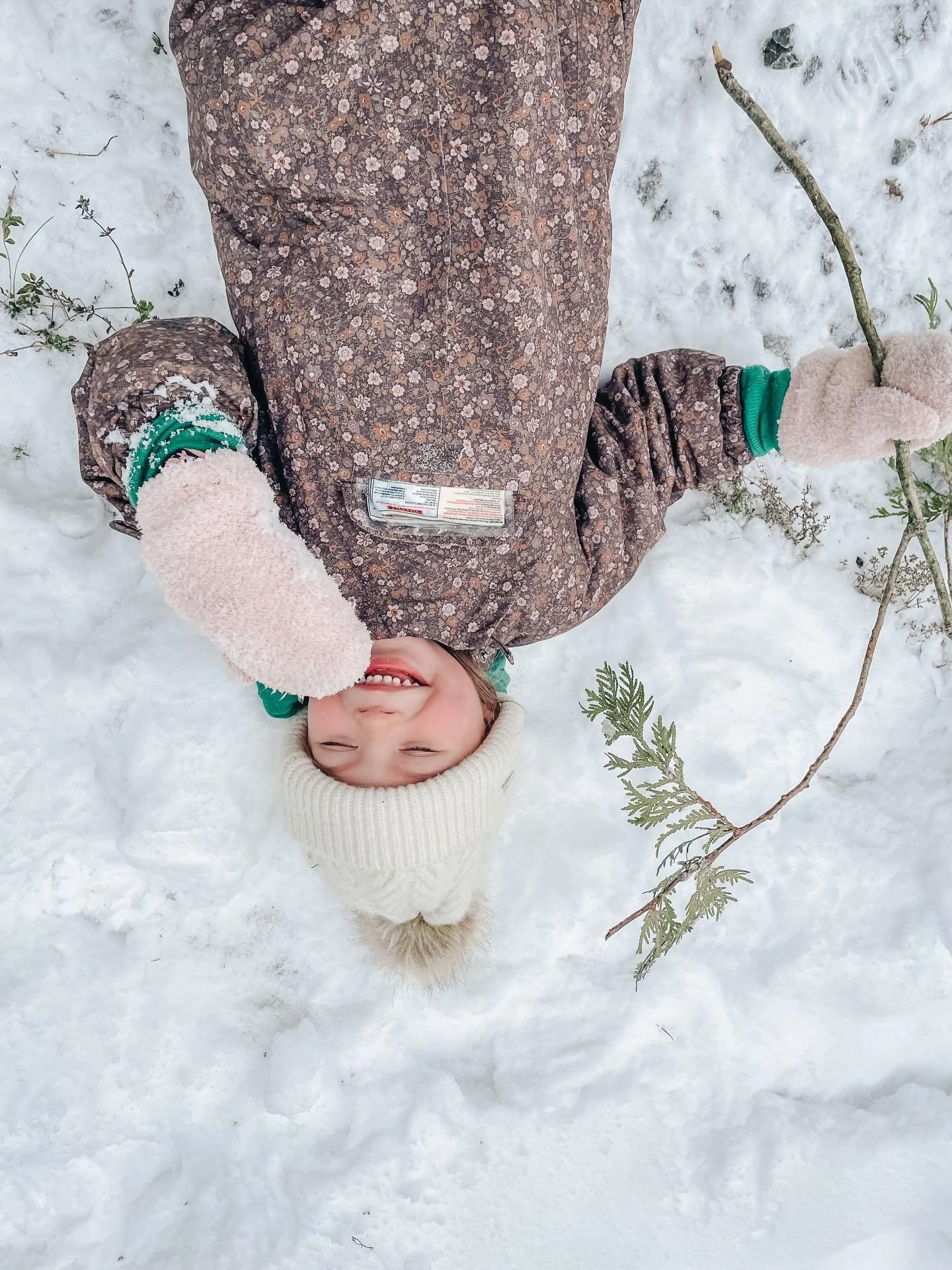 WEEK ELEVEN | FALL SESSION 

Weekly Theme: Hibernation Preparedness

We took what we learned about hibernation in week eight (Migration Marvels) and really dove in this week!

The temperature being the coldest yet, really got us into the &lsquo;hiber