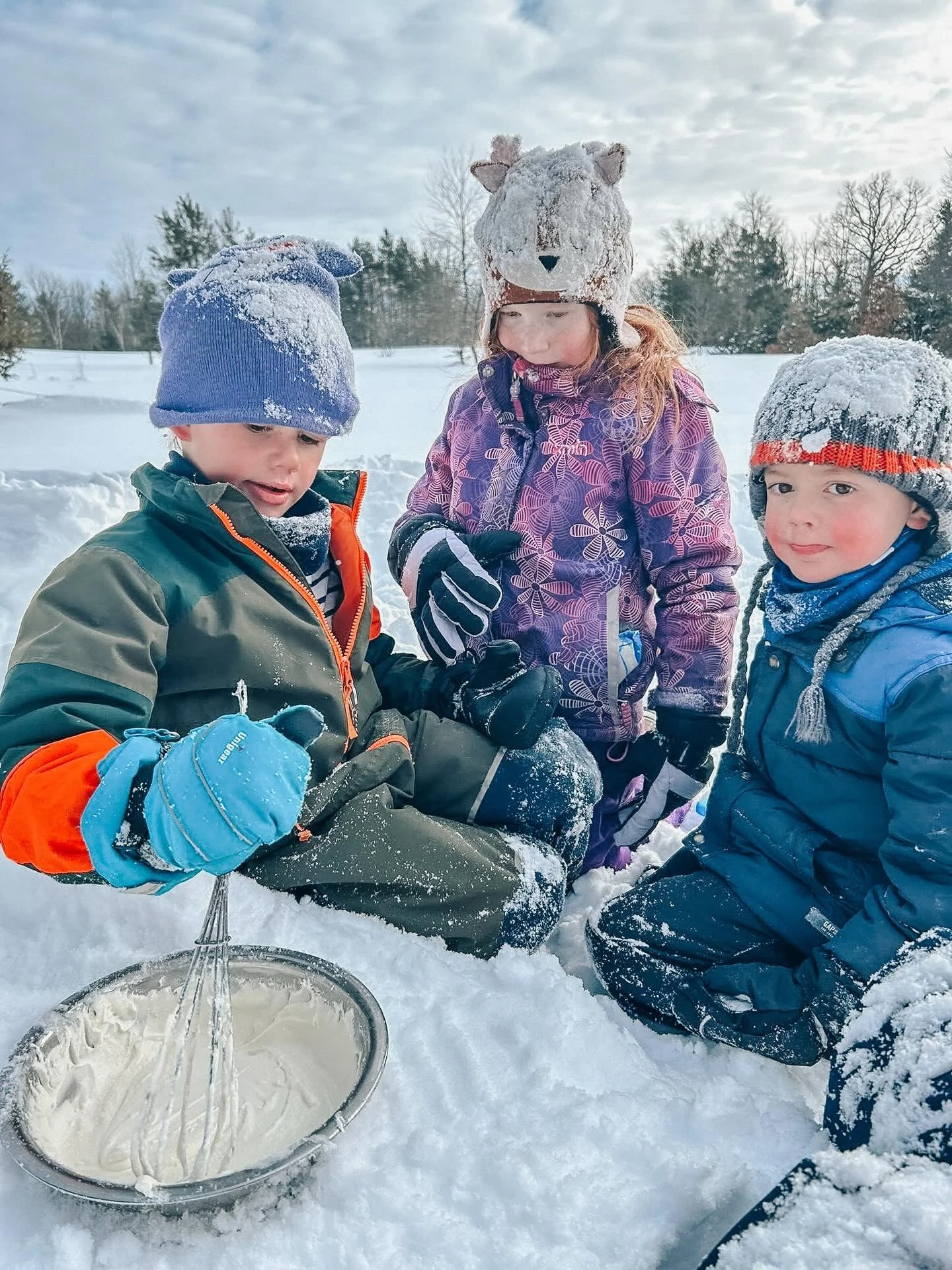 WEEK TWO | WINTER SESSION | FRIDAY CREW | BRIGHTON

Weekly Theme: Cozy in the Cold, Winter&rsquo;s Survival Guide

Our day was jam packed full of learning, curiosity, and hands on winter survival skills. We began our day in circle discussing our them