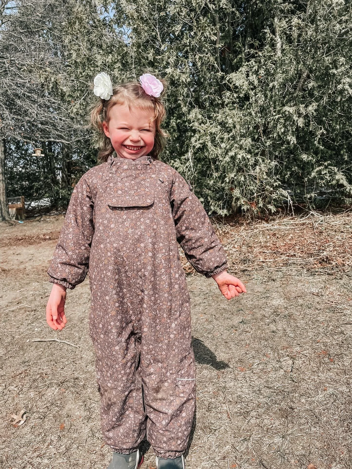 WEEK TEN | WINTER SESSION | WEDNESDAY CREW | BRIGHTON

Weekly Theme: Natures Growth Spurt- Equinox Explorers 

There is no better way to end the winter session than to be amidst many signs of spring! 

We started our day with a round of mindfulness c