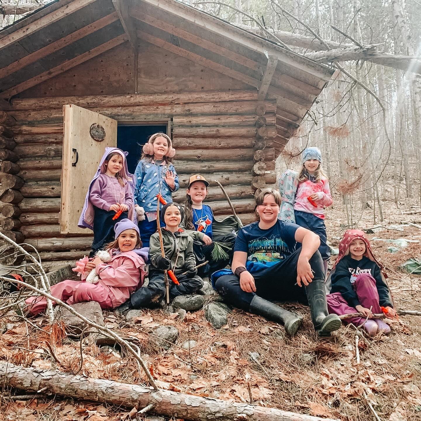 WEEK ONE | SPRING SESSION | THURSDAY CREW | CAVAN

Weekly Theme: Mud Mania | CommUNITY in the Mix

What a joy seeing returning wilds and also welcoming new ones. We enjoyed a day of exploring while getting to know each other better. 

The wind was wa