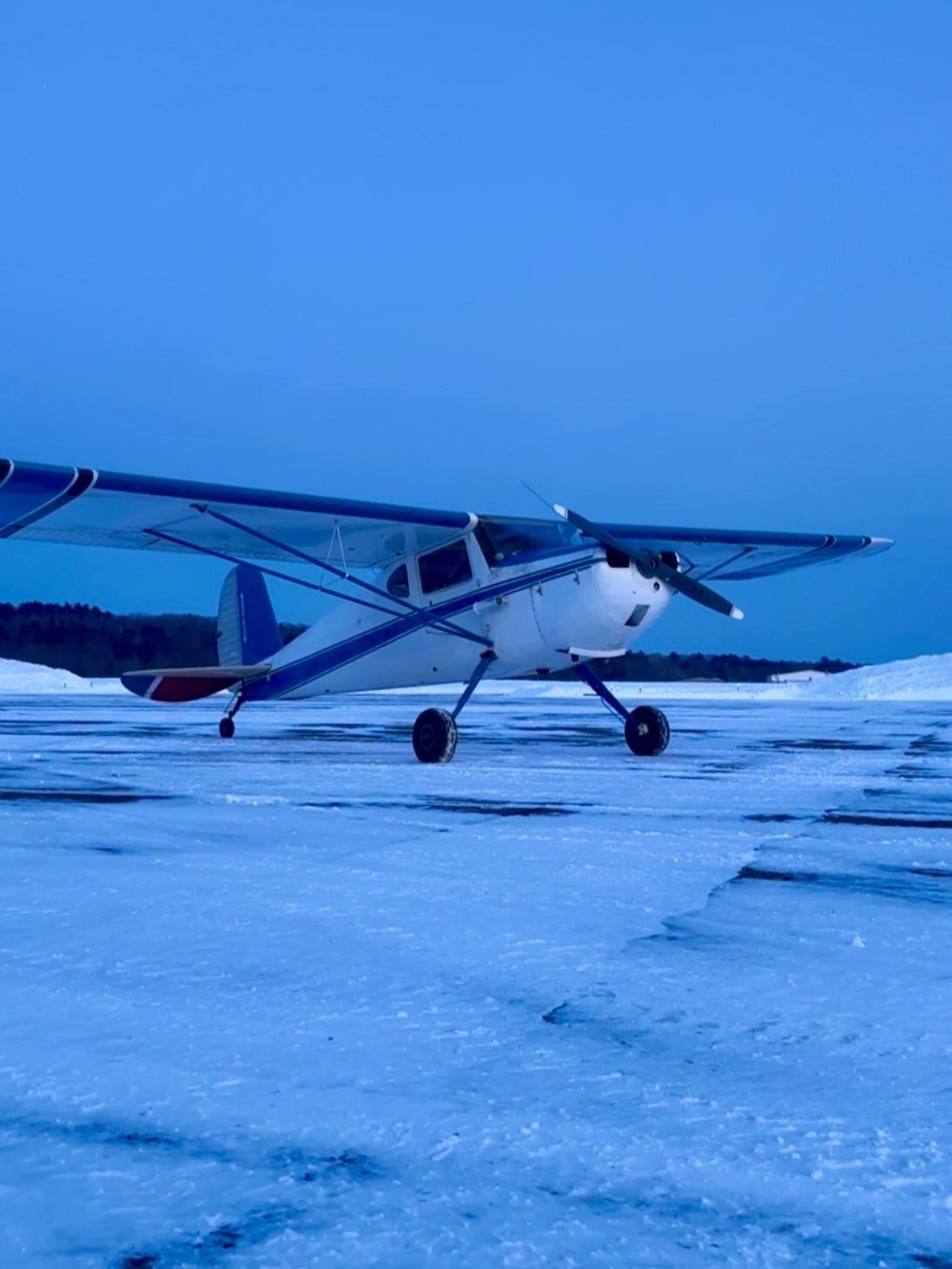 Sunset Tailwheel lessons never get old! #mainepilots #tailwheel