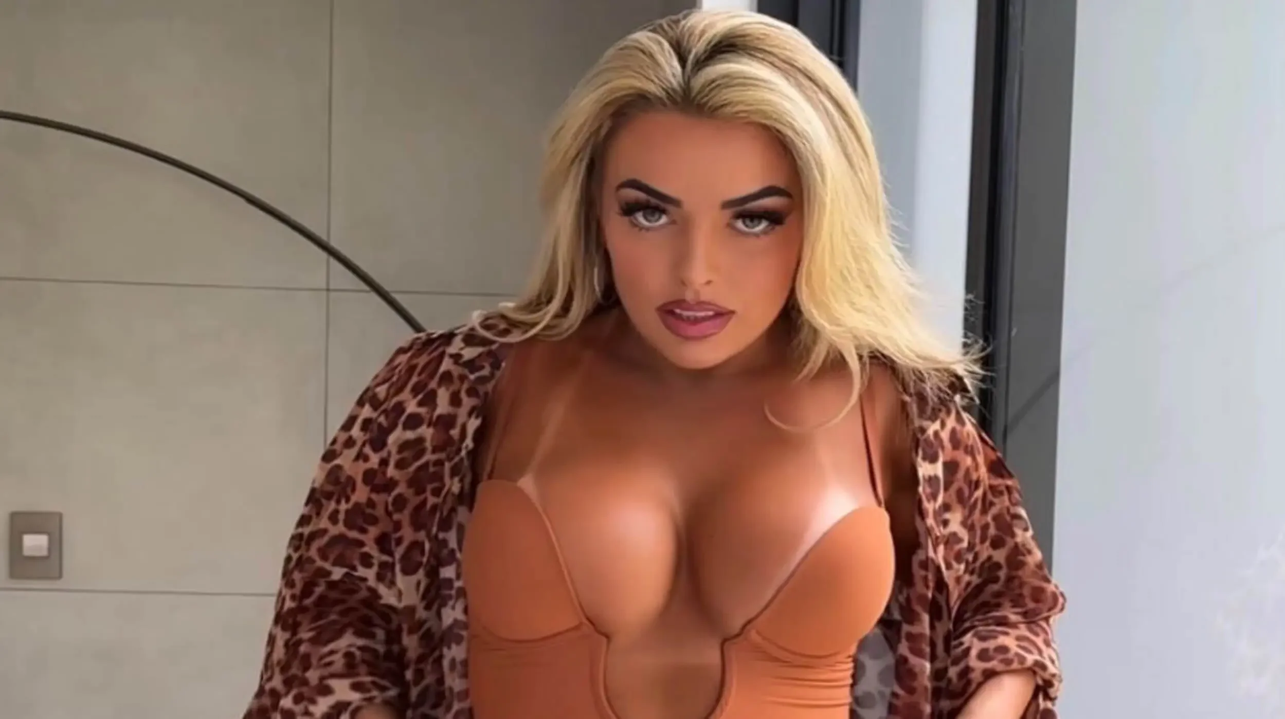 NSFW New Content from Former WWE’s Mandy Rose
