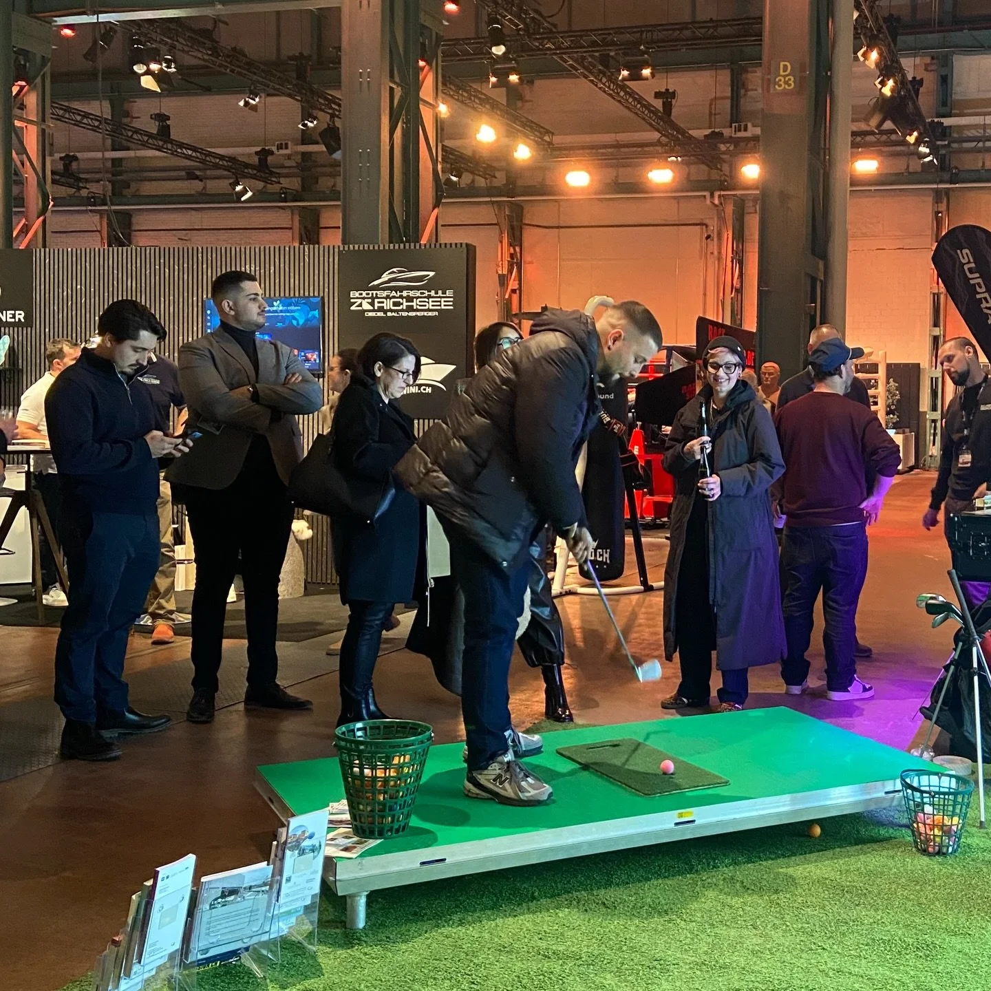 awesome times @mansworldcom 🎉🏌️&zwj;♂️🍾 thanks again and see you all next year ⛳️🪩🚽
#mansworld #halle550 #golf #golfshow #zurich