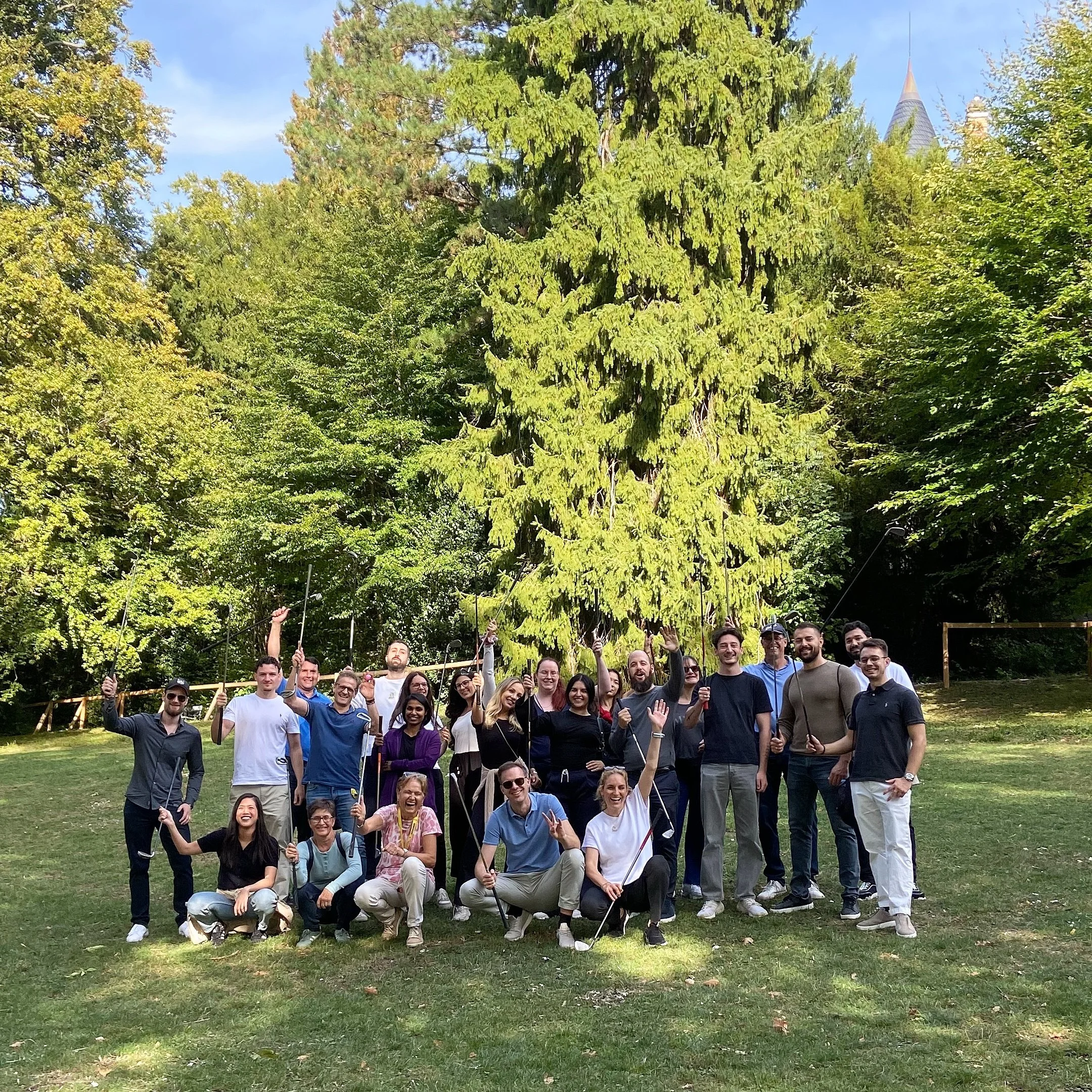 let&rsquo;s gooooo-lf 🏌️&zwj;♂️⛳️🏌🏻&zwj;♀️
#urbangolf #teamplay #teamwork #dreamteam #golf