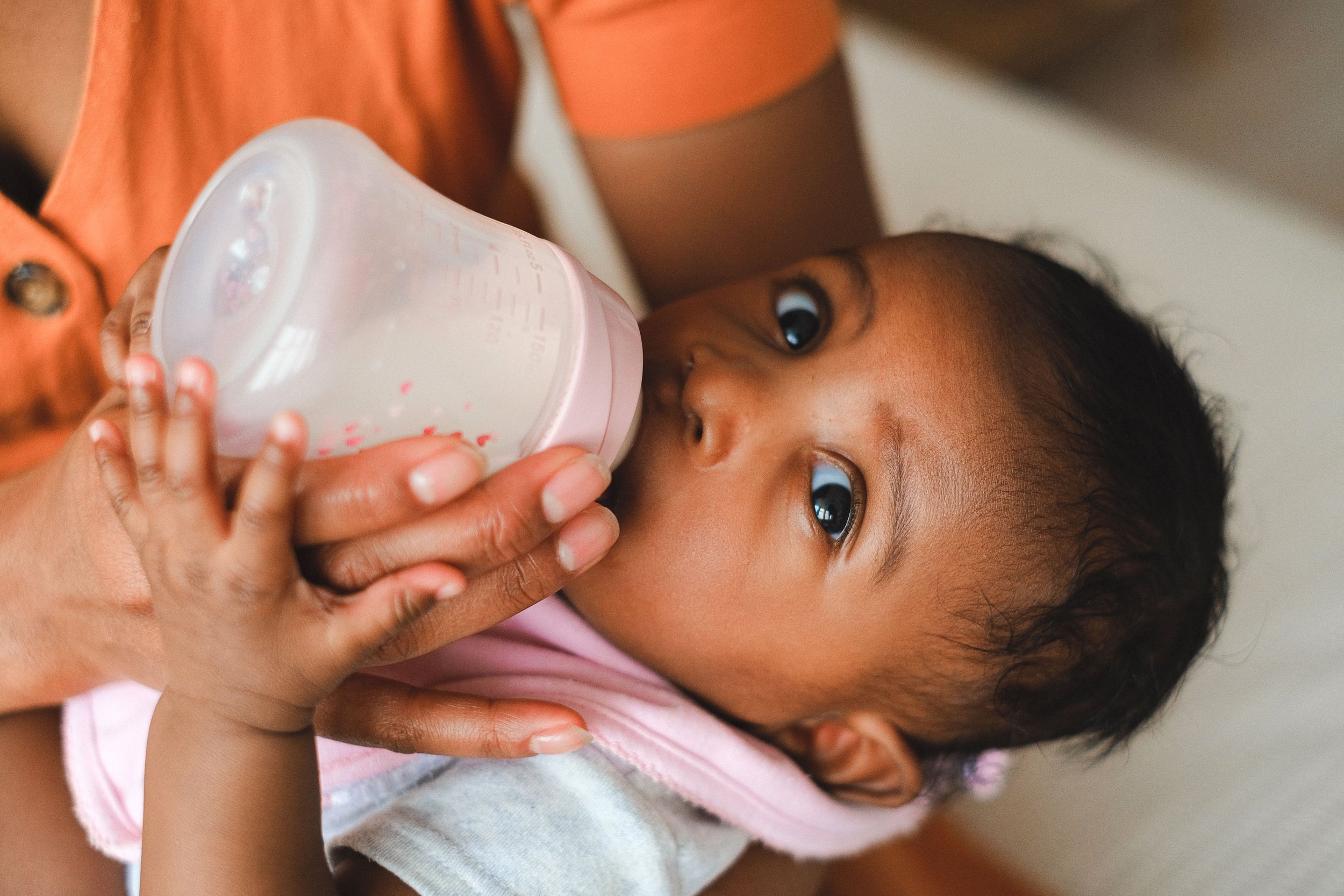 The Bottle Industry's Biggest Marketing Myth: Why "Breast-Like" Bottles and Age-Based Nipple Flows Aren't What You Think