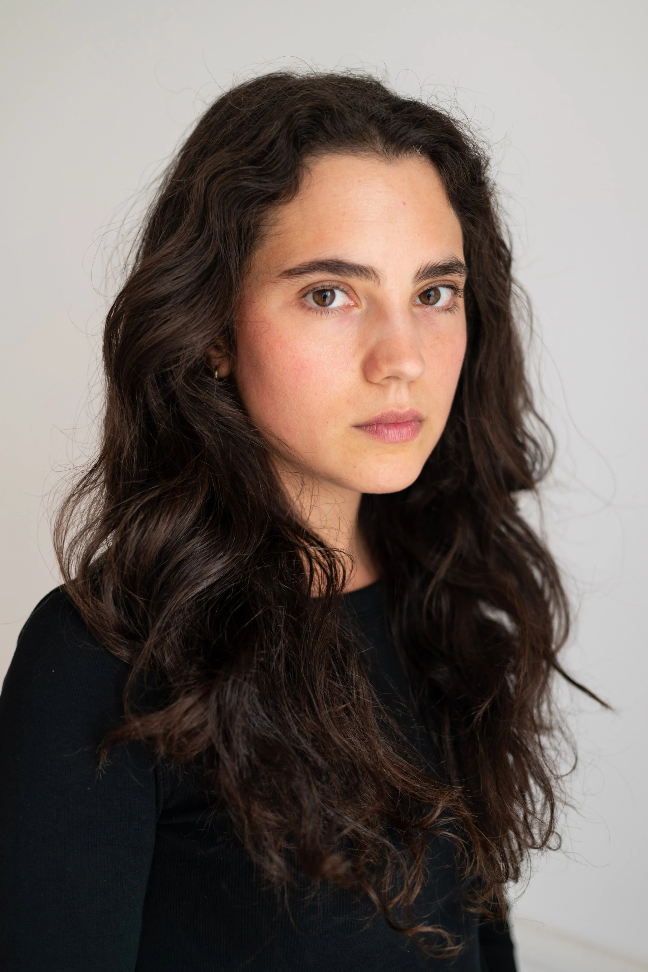 Antonella-profile 2.jpg