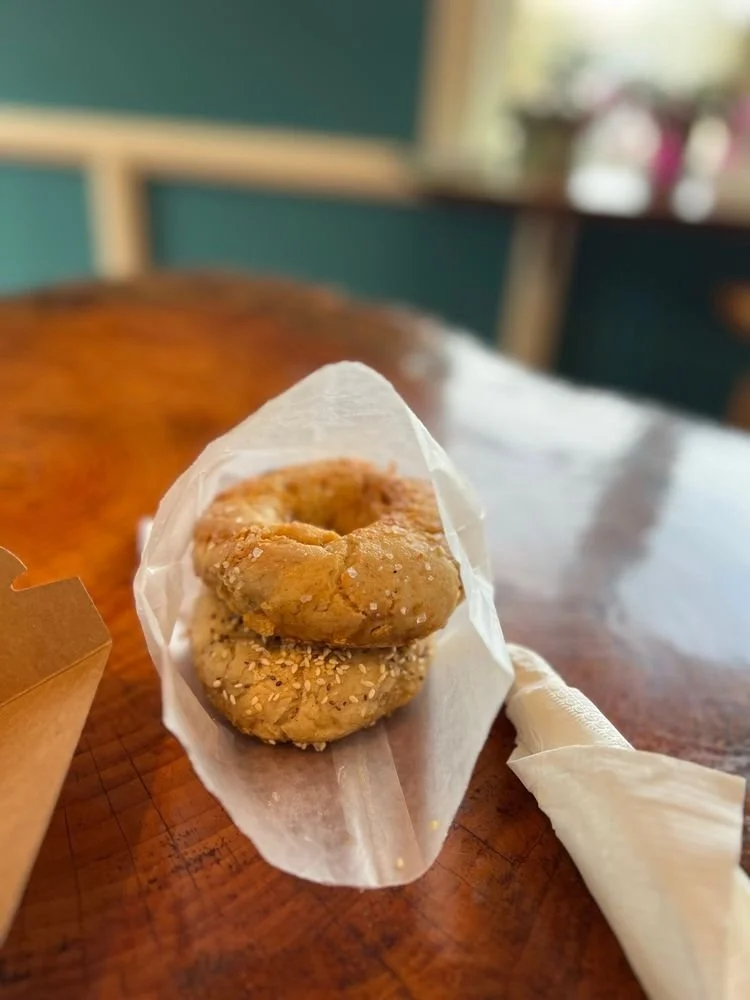 bagels-B0hYOBwt.jpg