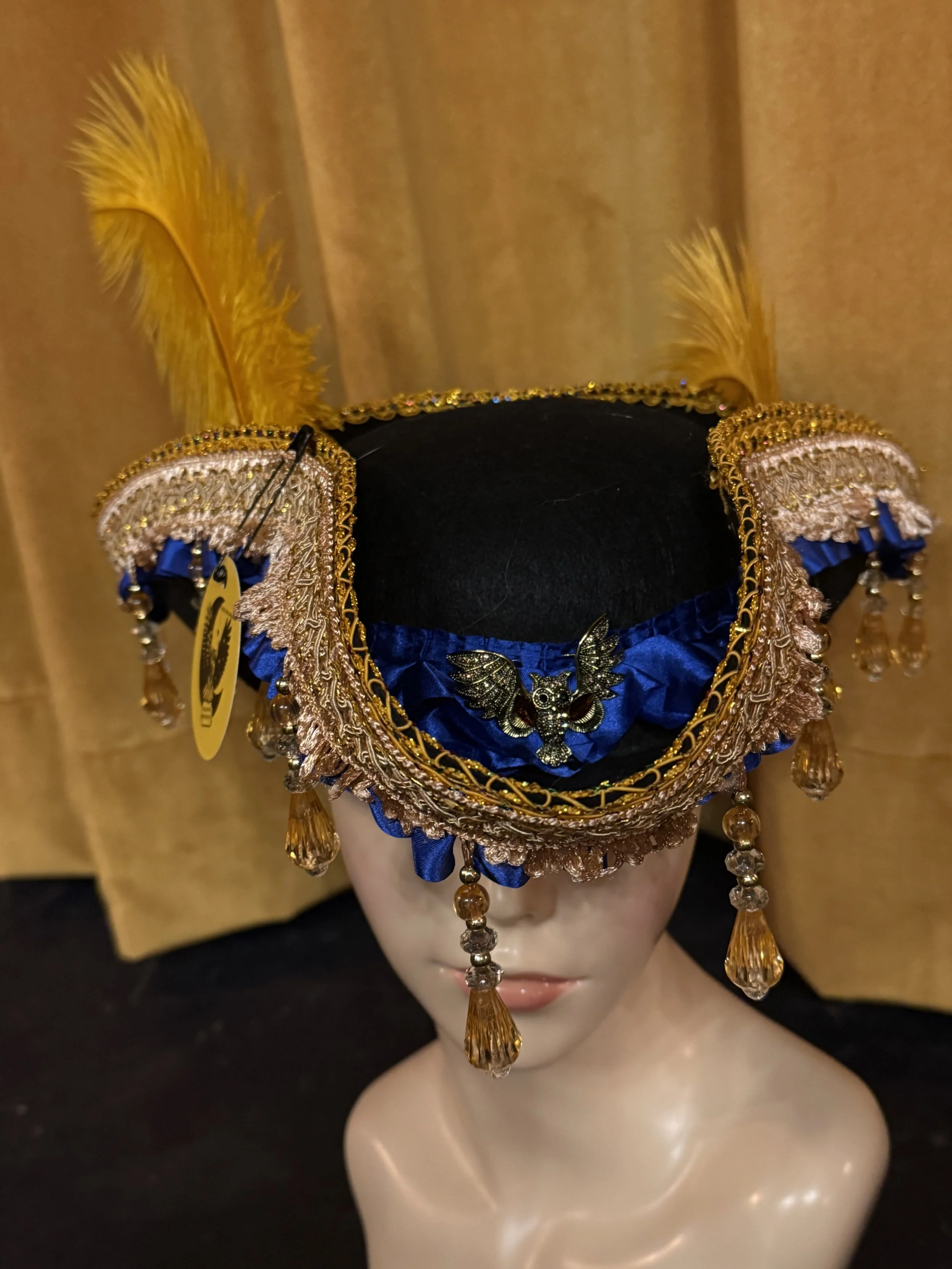 top pirate hat look 1-3.jpeg