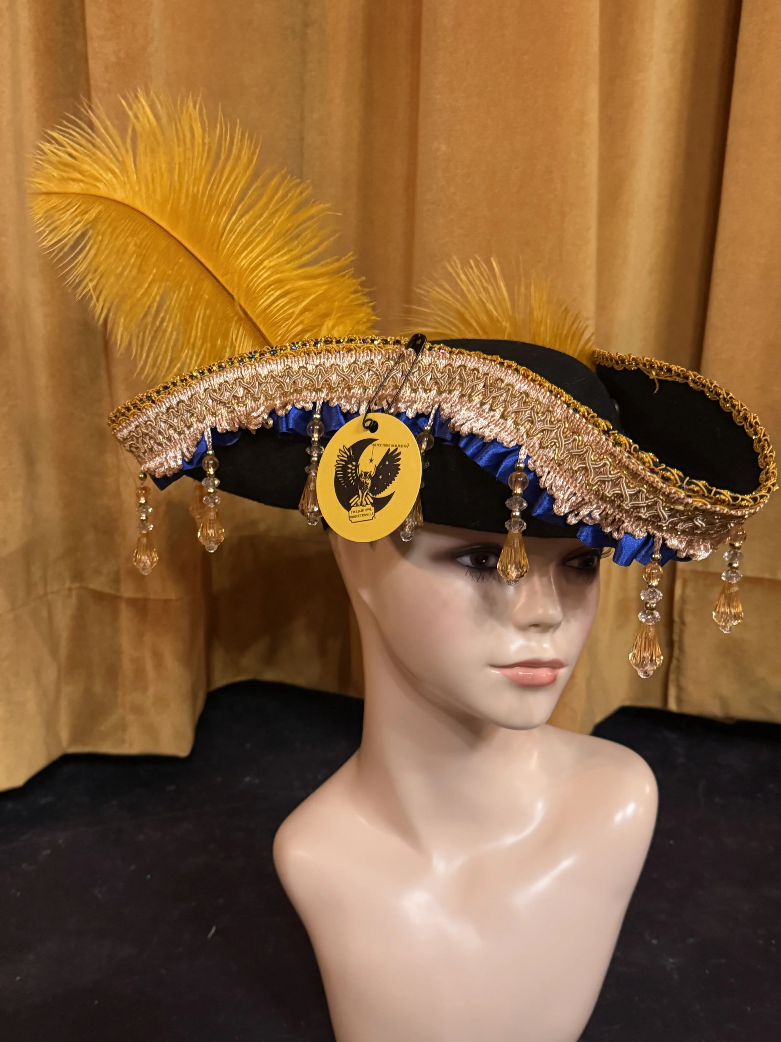 top pirate hat look 1-5.jpeg