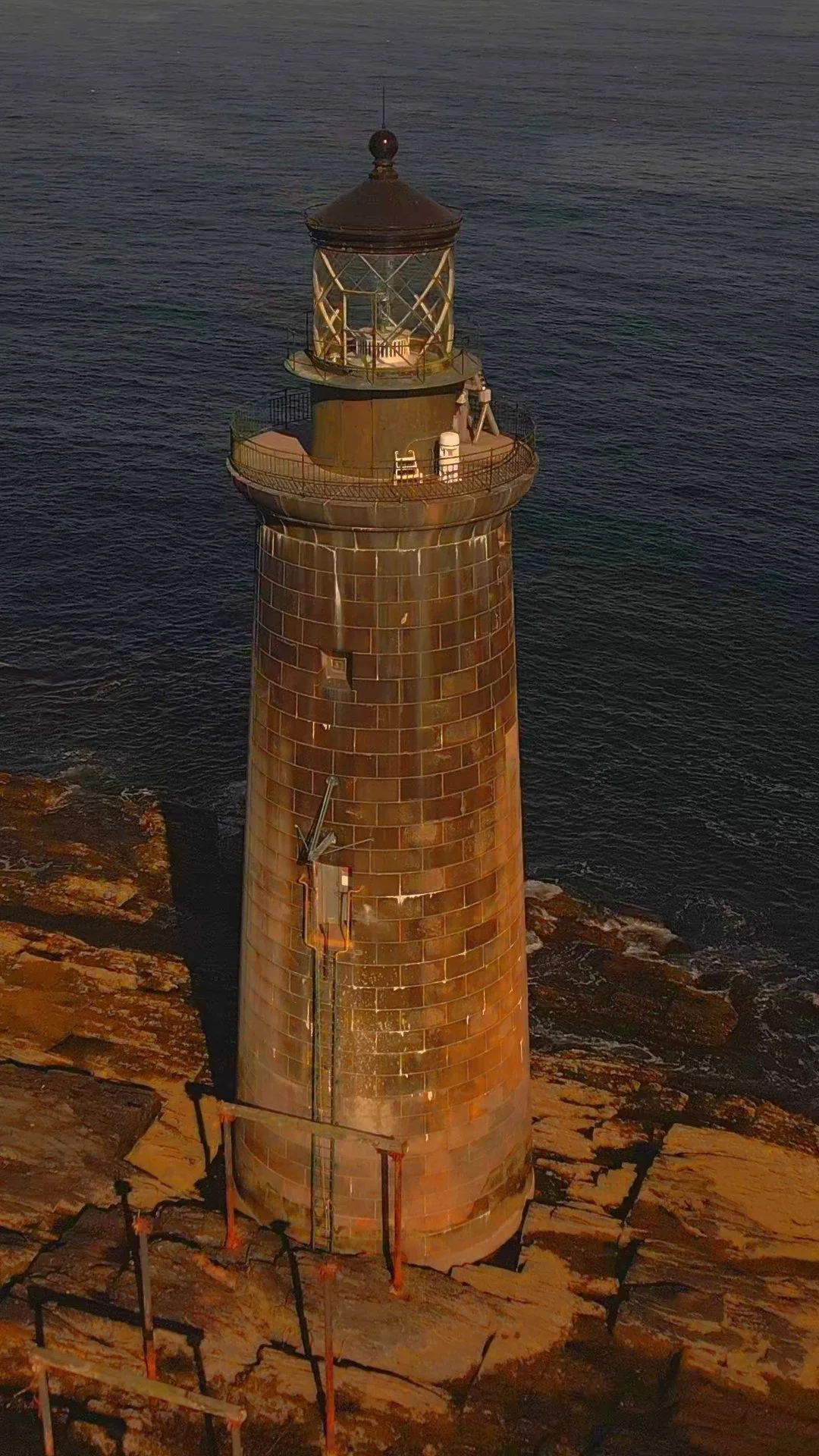 Light_House_Still.jpg