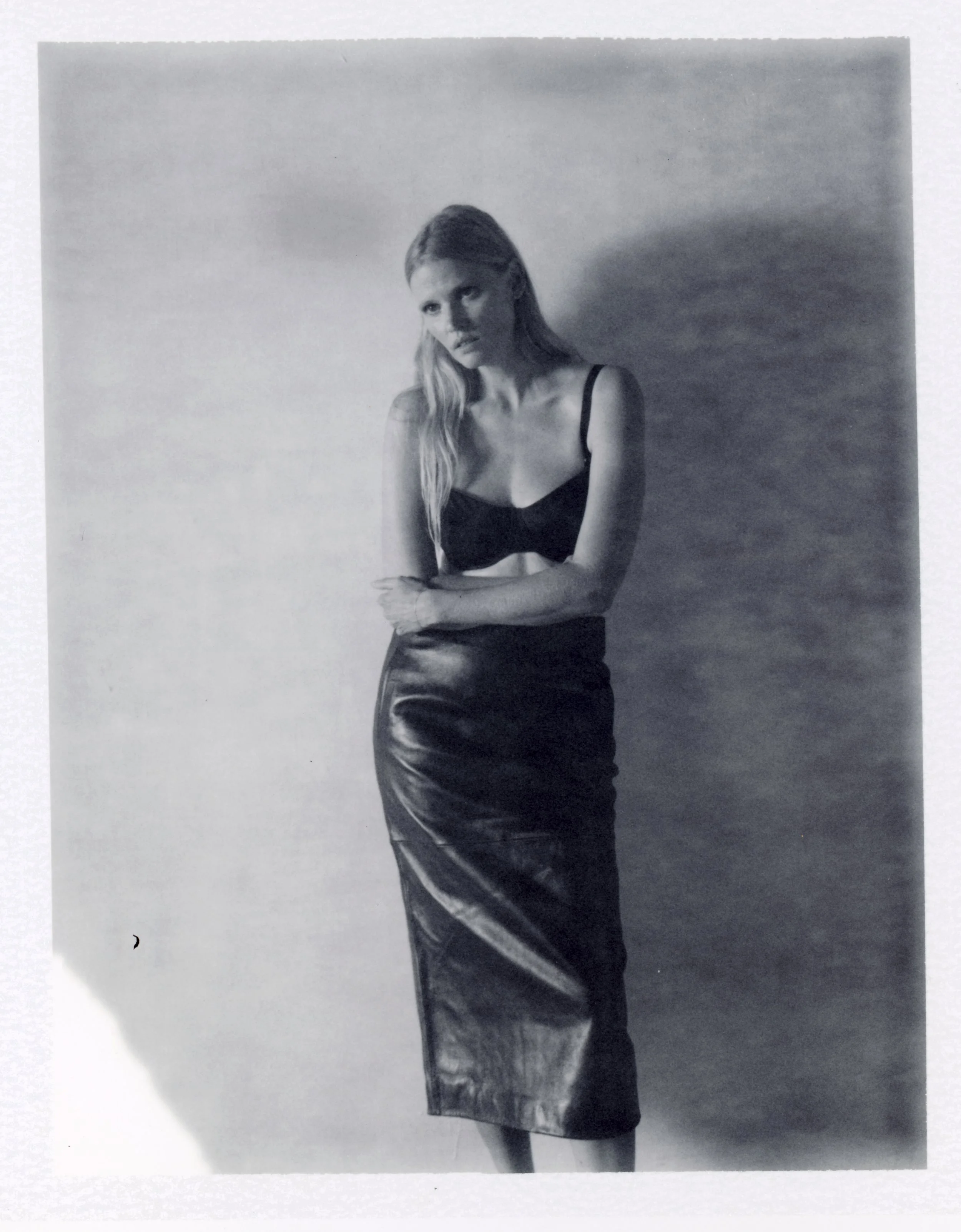 HOLIDAY22_BALCONETTE_SATIN_BLACK_18_134 (1) (1).jpg