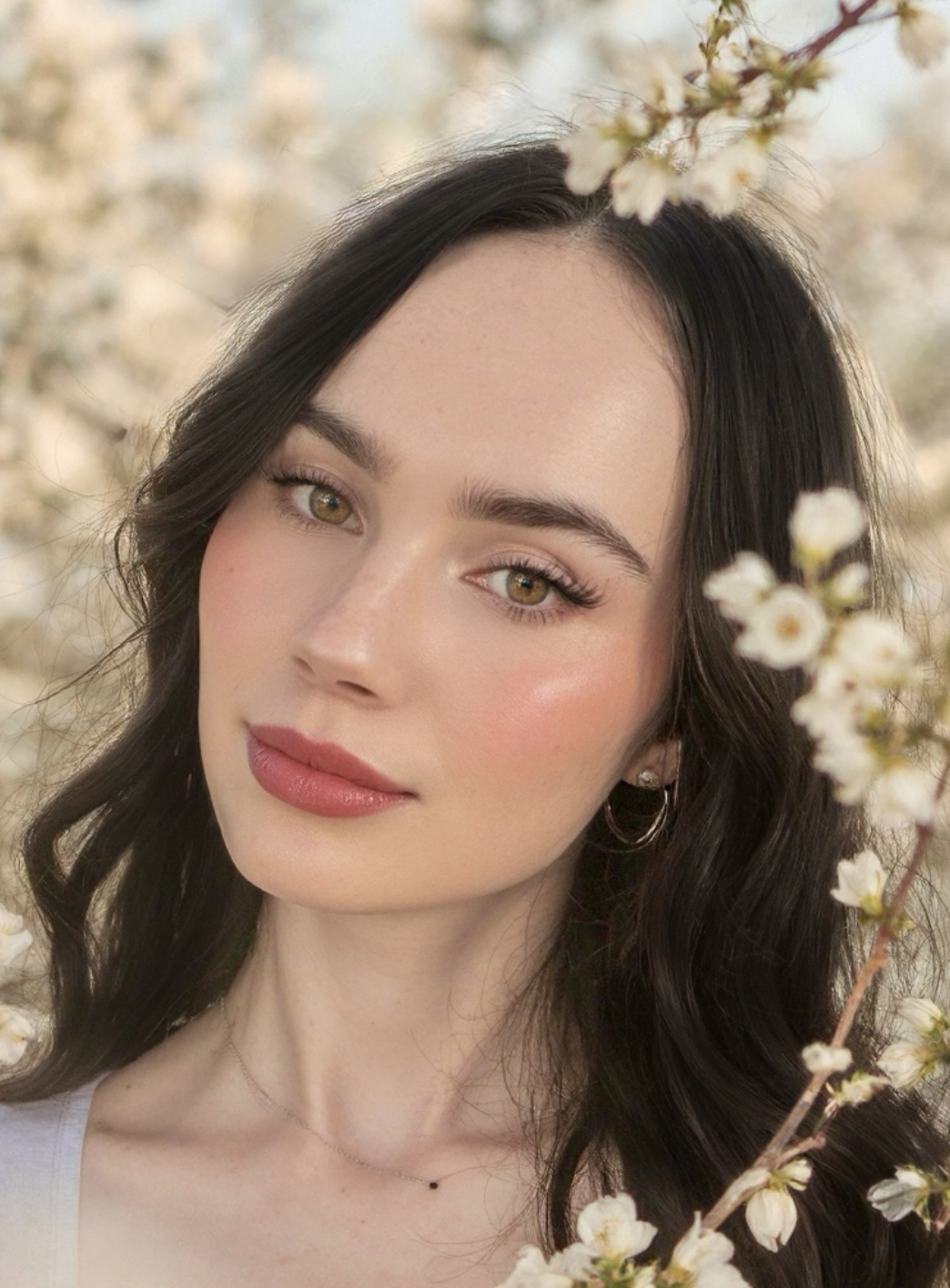 Julia Meyers, therapist in California, professional headshot