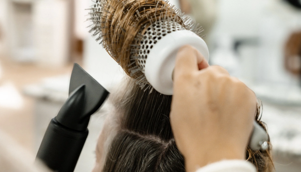 How much does a haircut cost in Amarillo?