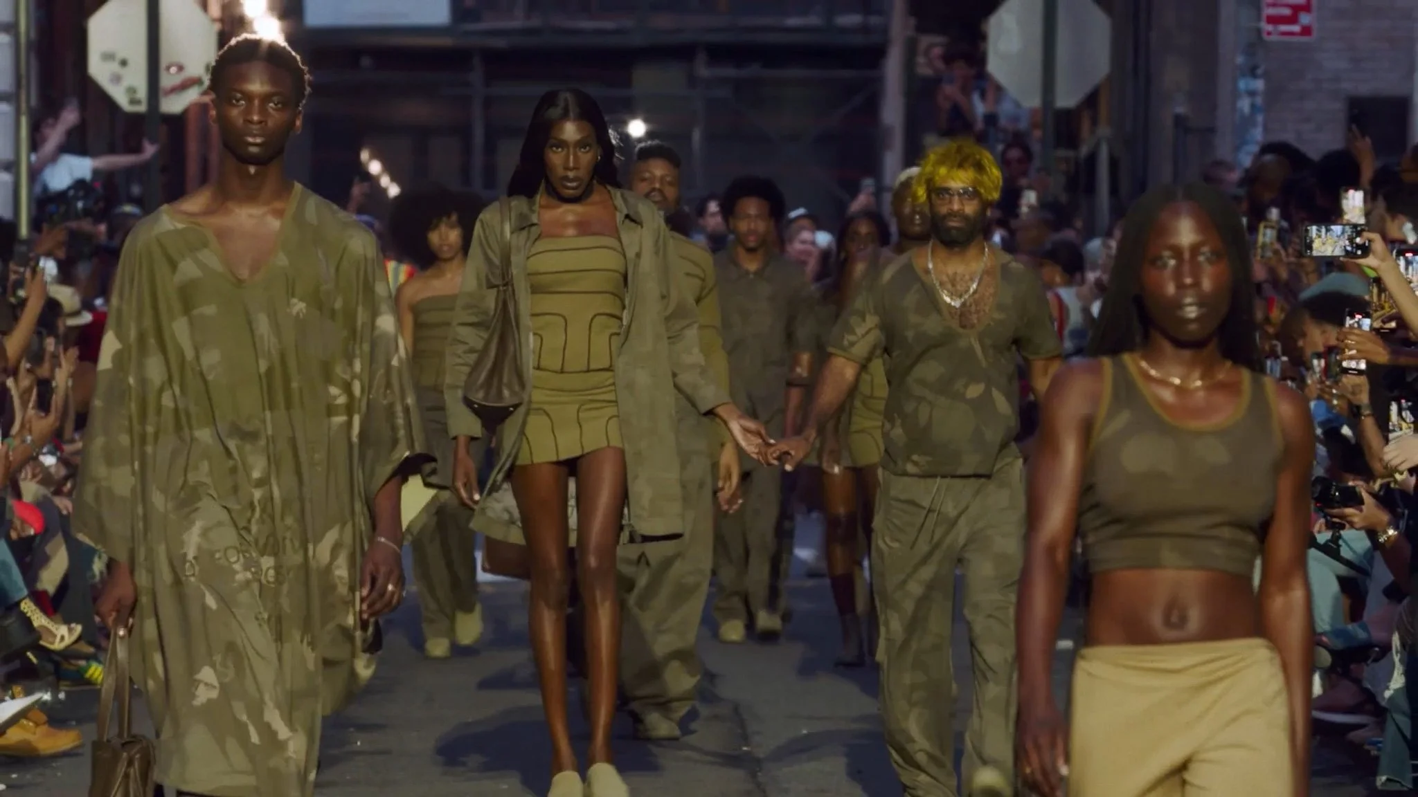 TELFAR -  - 2025-07-08 14-11-41.00_00_37_16.Still008.jpg