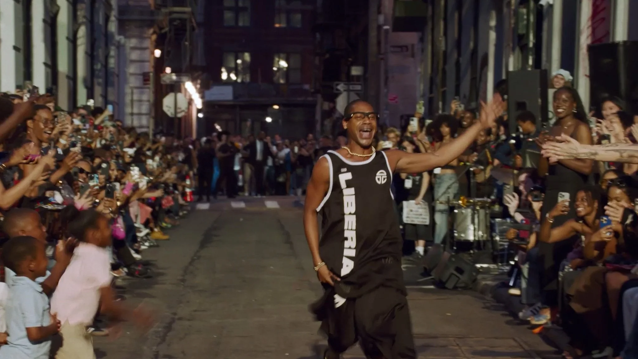 TELFAR -  - 2025-07-08 14-11-41.00_01_11_02.Still013.jpg