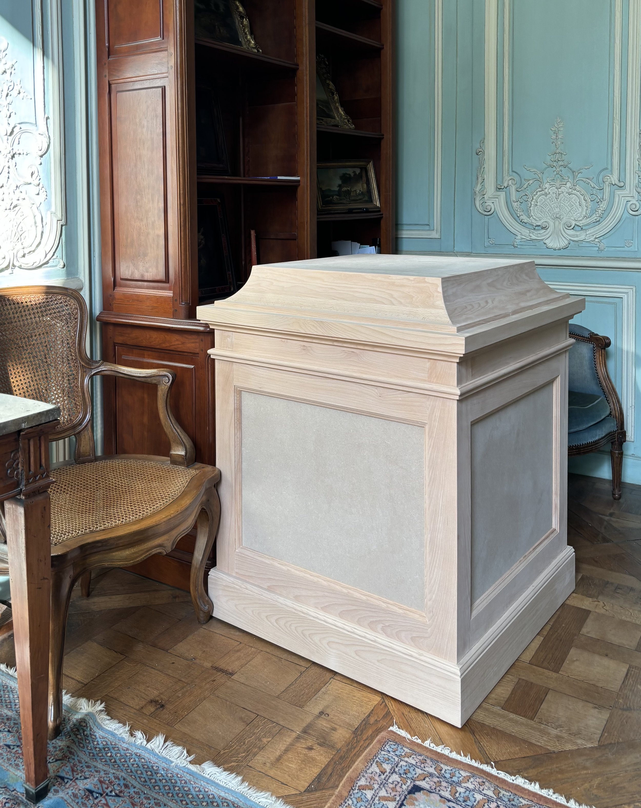 Le socle à la sortie de l'atelier