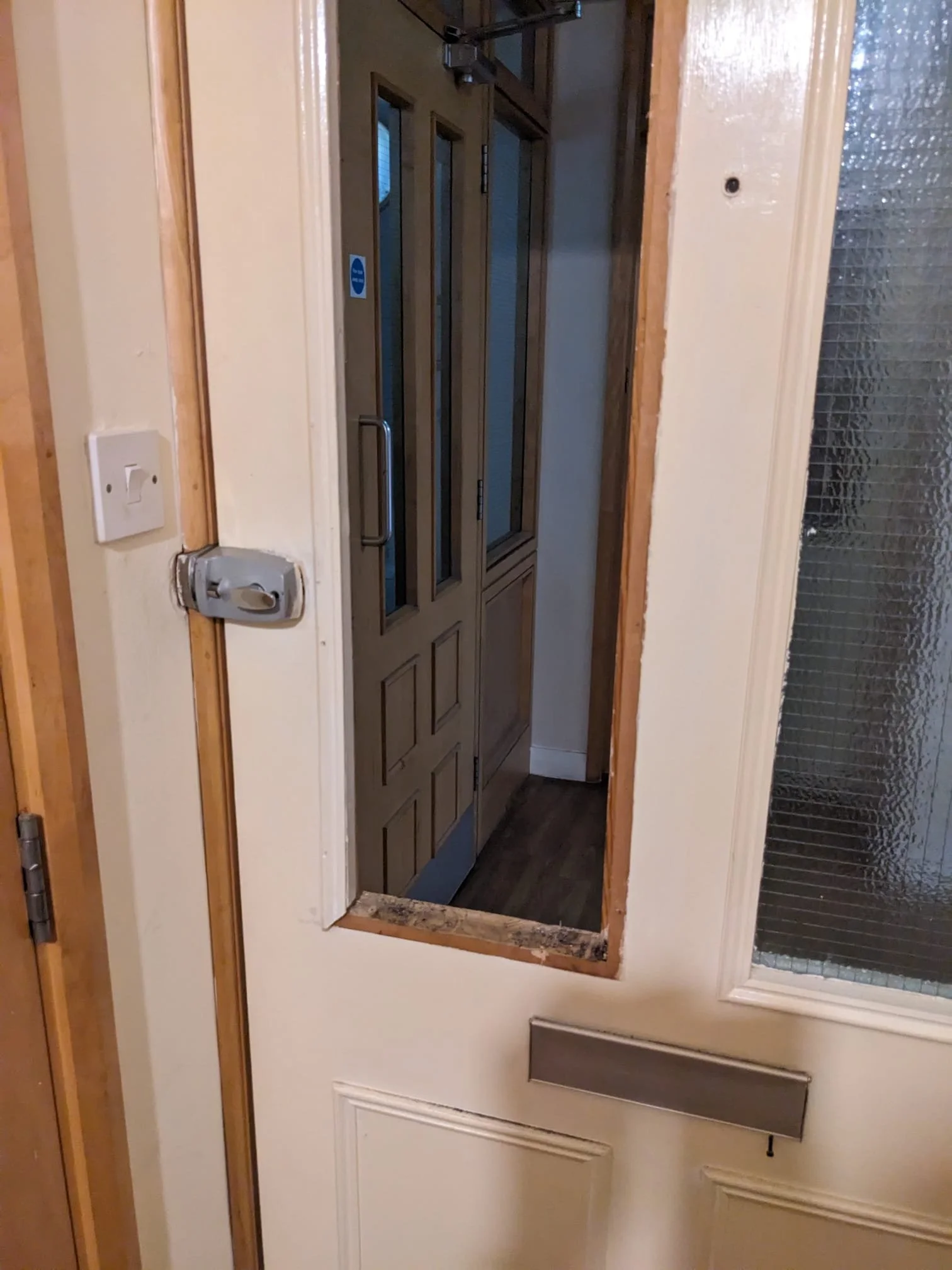 Door lock replacement carried out in Barking and Dagenham