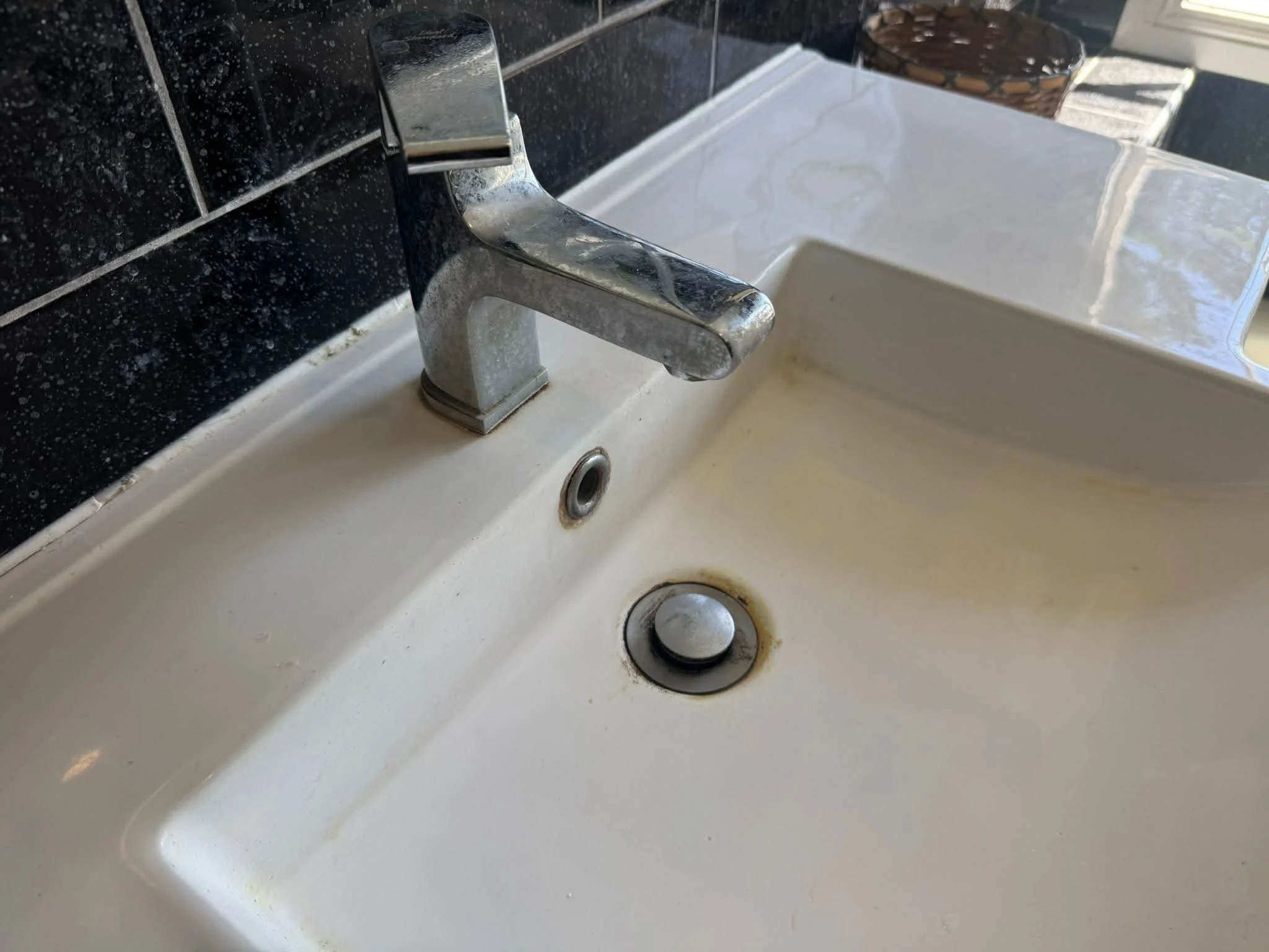 Bathroom deep cleaning service in Romford