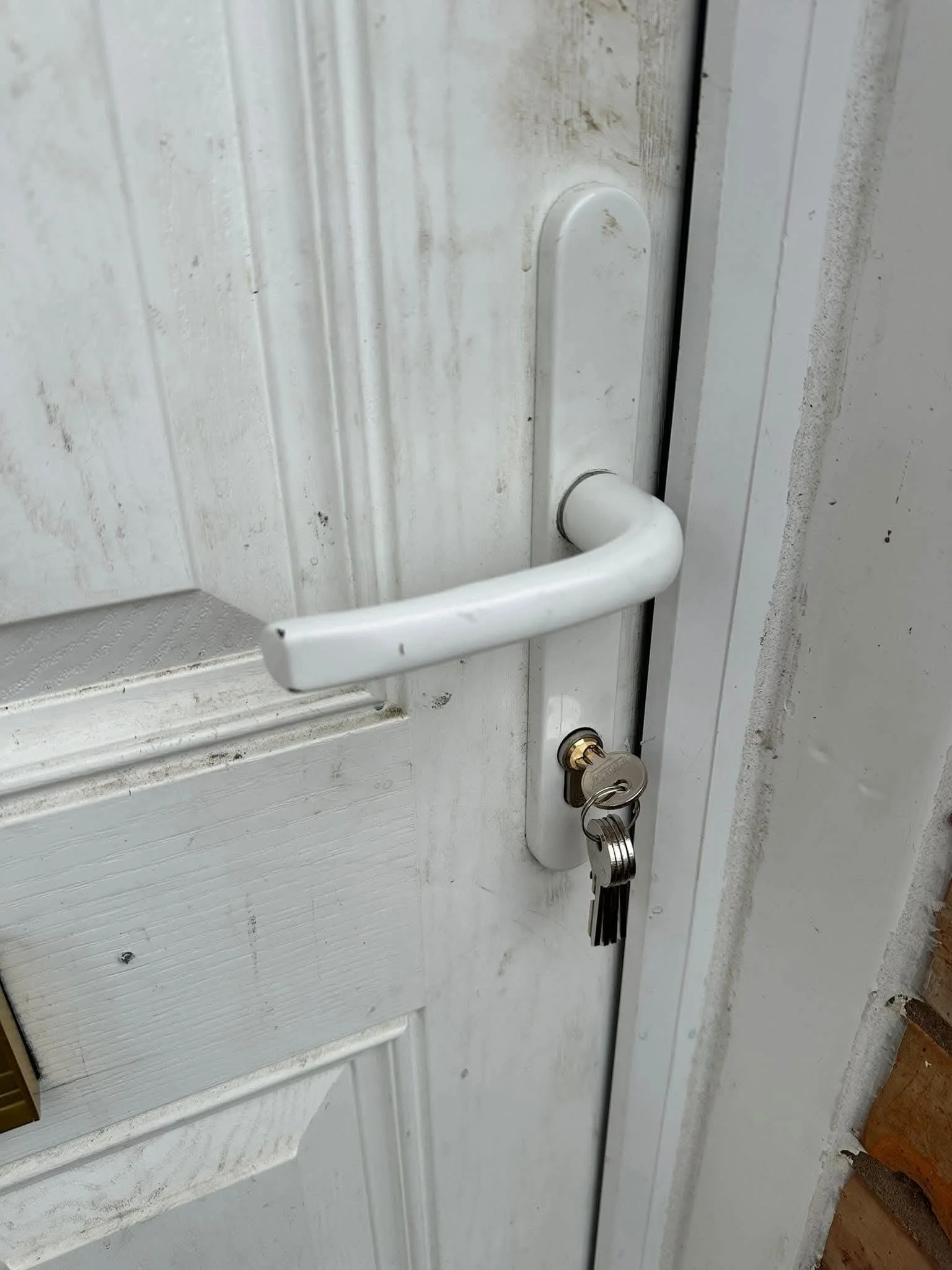 High-security thumbturn euro cylinder upgrade installed on a front door in Kensington.