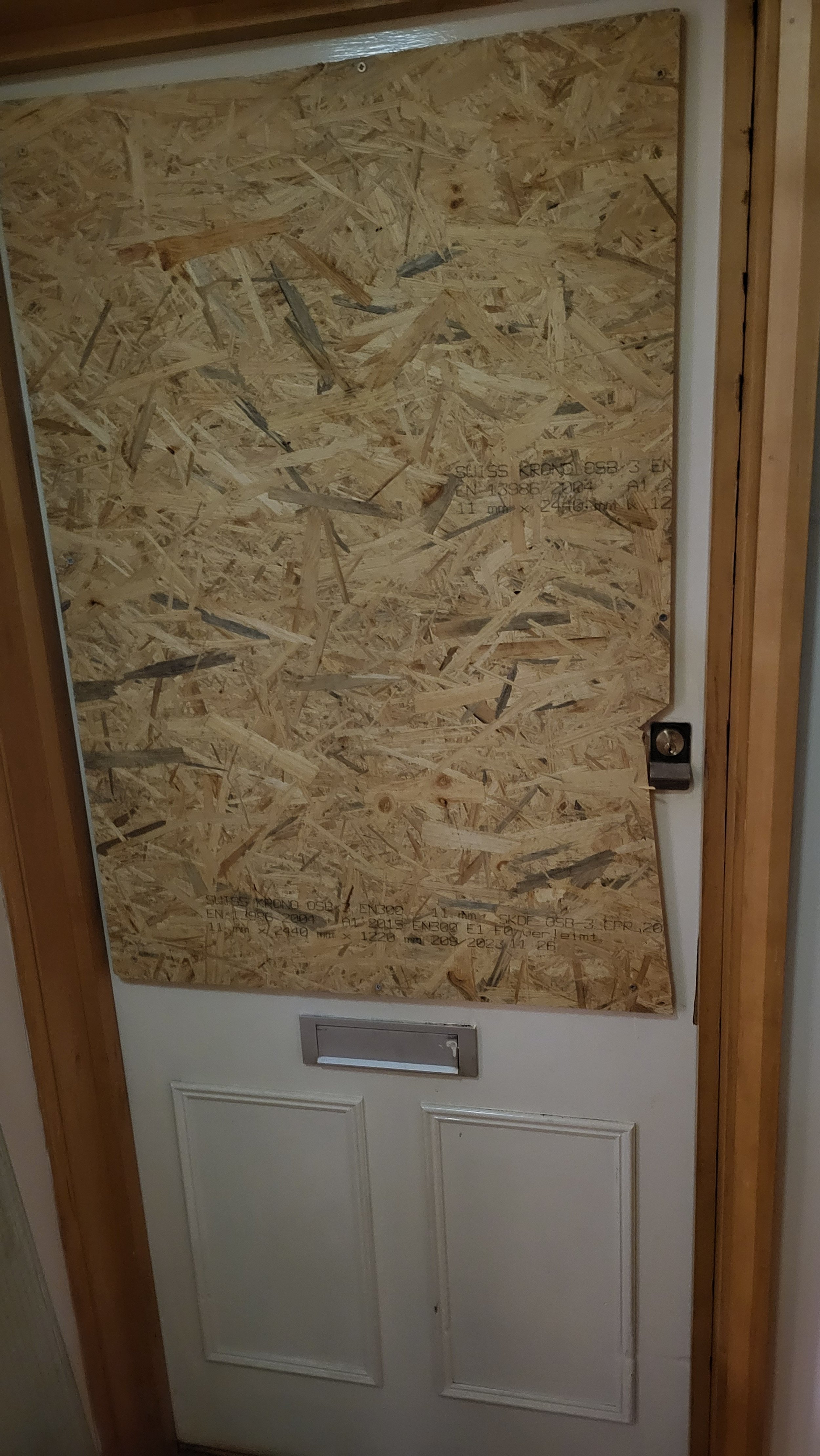 Property maintenance and lock replacement in Ealing