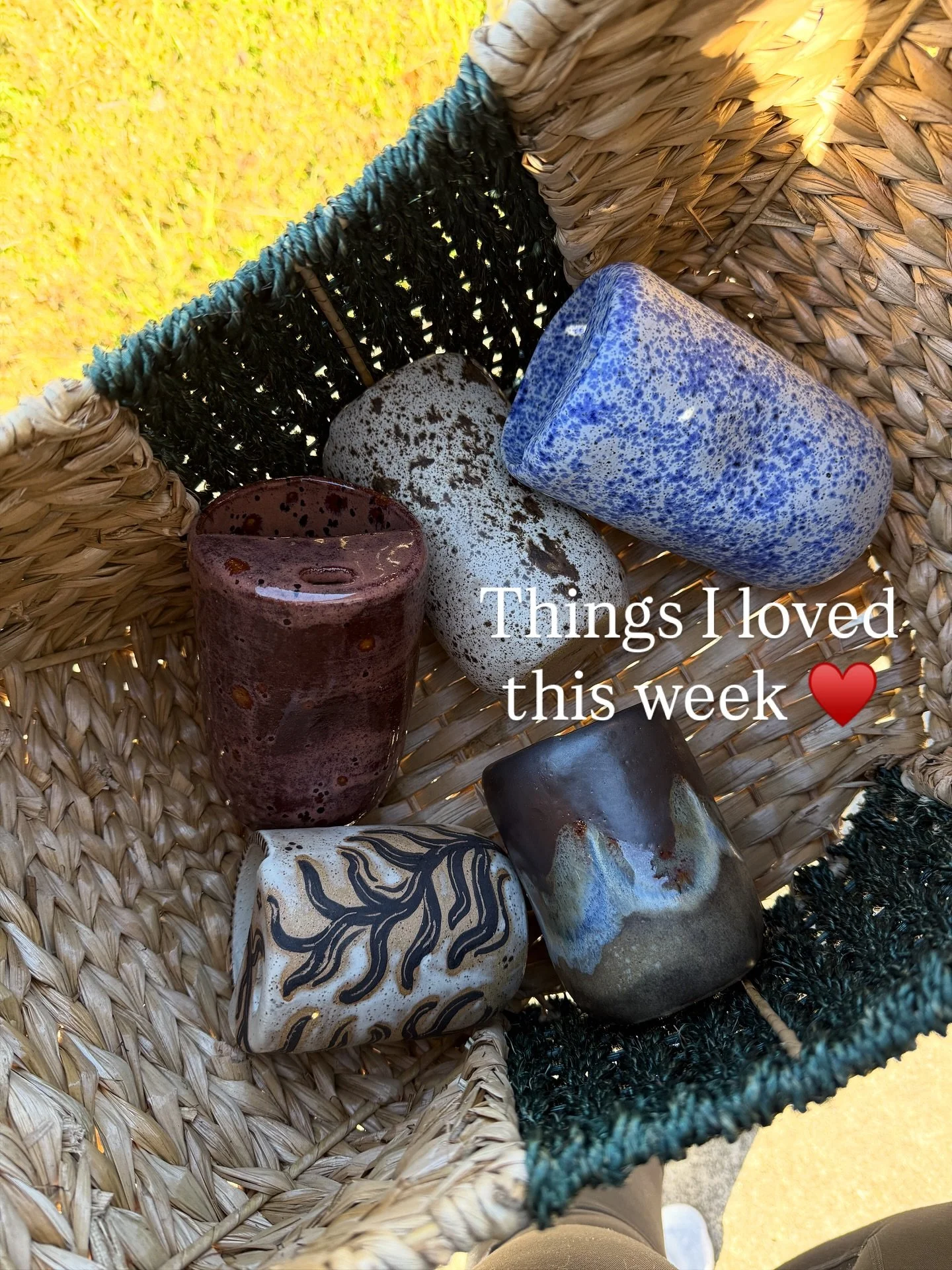 Things I Loved This Week 💌

1. Taking pictures for my new launch 📸 
2. This wallpaper is not only cute it&rsquo;s leg goals 
3. This mini To-go cup looks and feel like a hug 🤗
4. I would love to joyride with the window down 
5. This cookie looks s