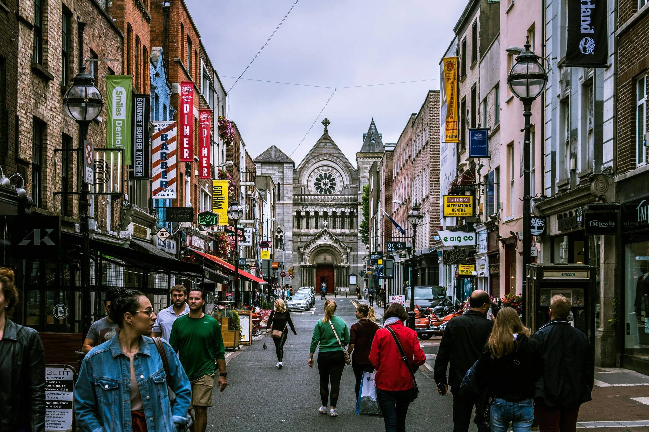 dublin walking street.jpg
