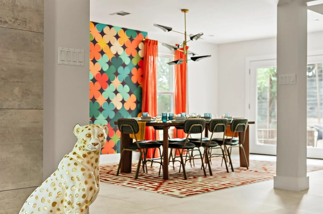 When it comes to design, details make ALL the difference 🐆🔍 This mid-century modern project is full of them.

#austininteriordesign #austinhomes #austindesigners #austinrealestate #austinrentals #atxshorttermrentals #vacationrentaldesign #shortterm
