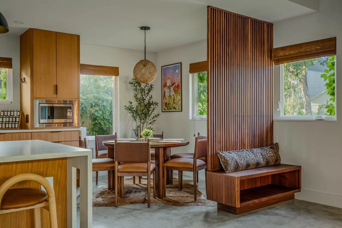 The details that make all the difference >

#interiordesign #airbnbdesign #shorttermrentaldesign #austininteriordesign