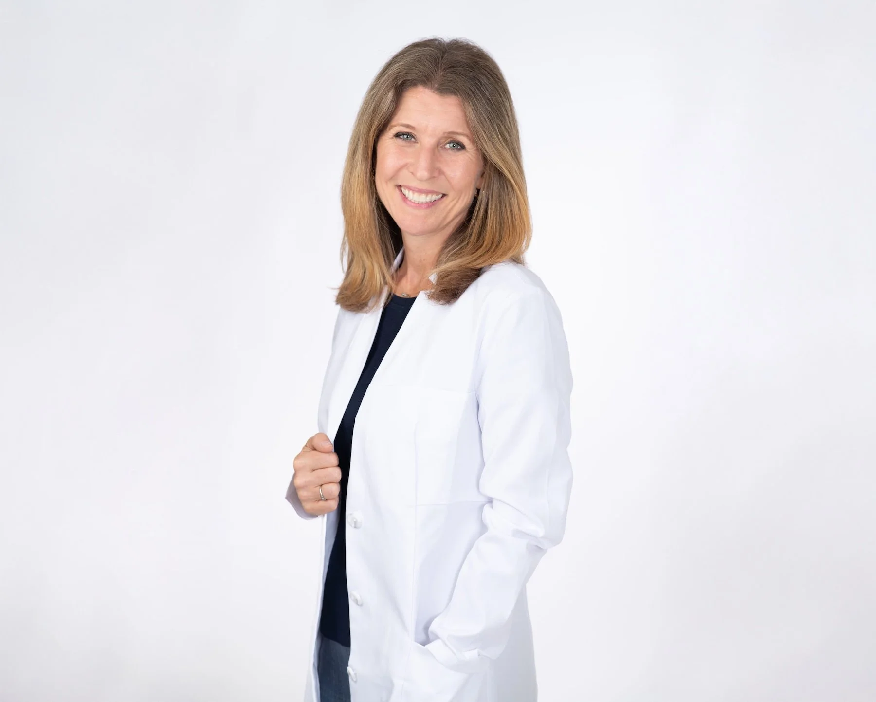 A photo of Dr. Jennifer Kostacos.
