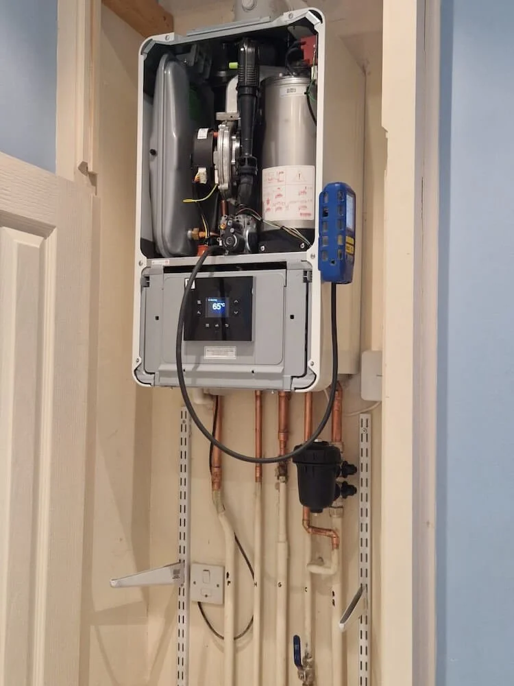 Worcester 4000 boiler installation in progress in BS8