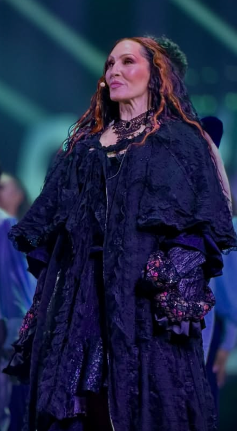 Michelle Visage wearing custom Tante Hansa corset, skirt and sleeves in Sea Witch the Musical. 