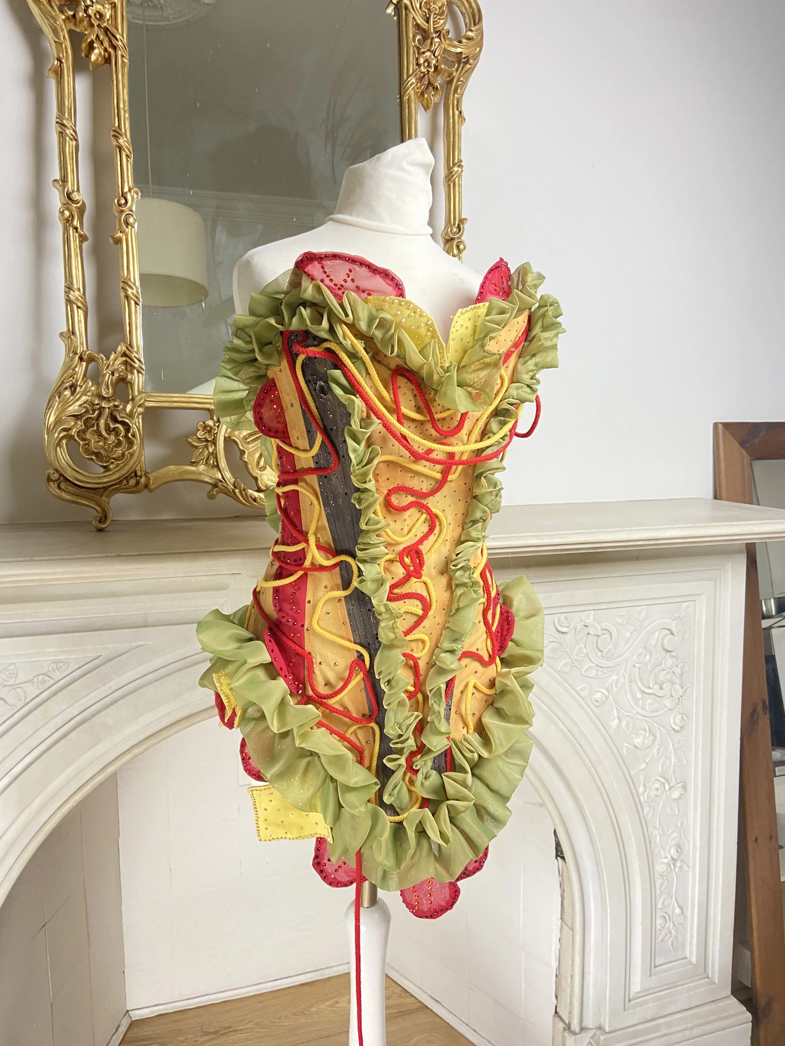 Burger corset for Wilma Hickey Heel shot by Williamfhenderson 