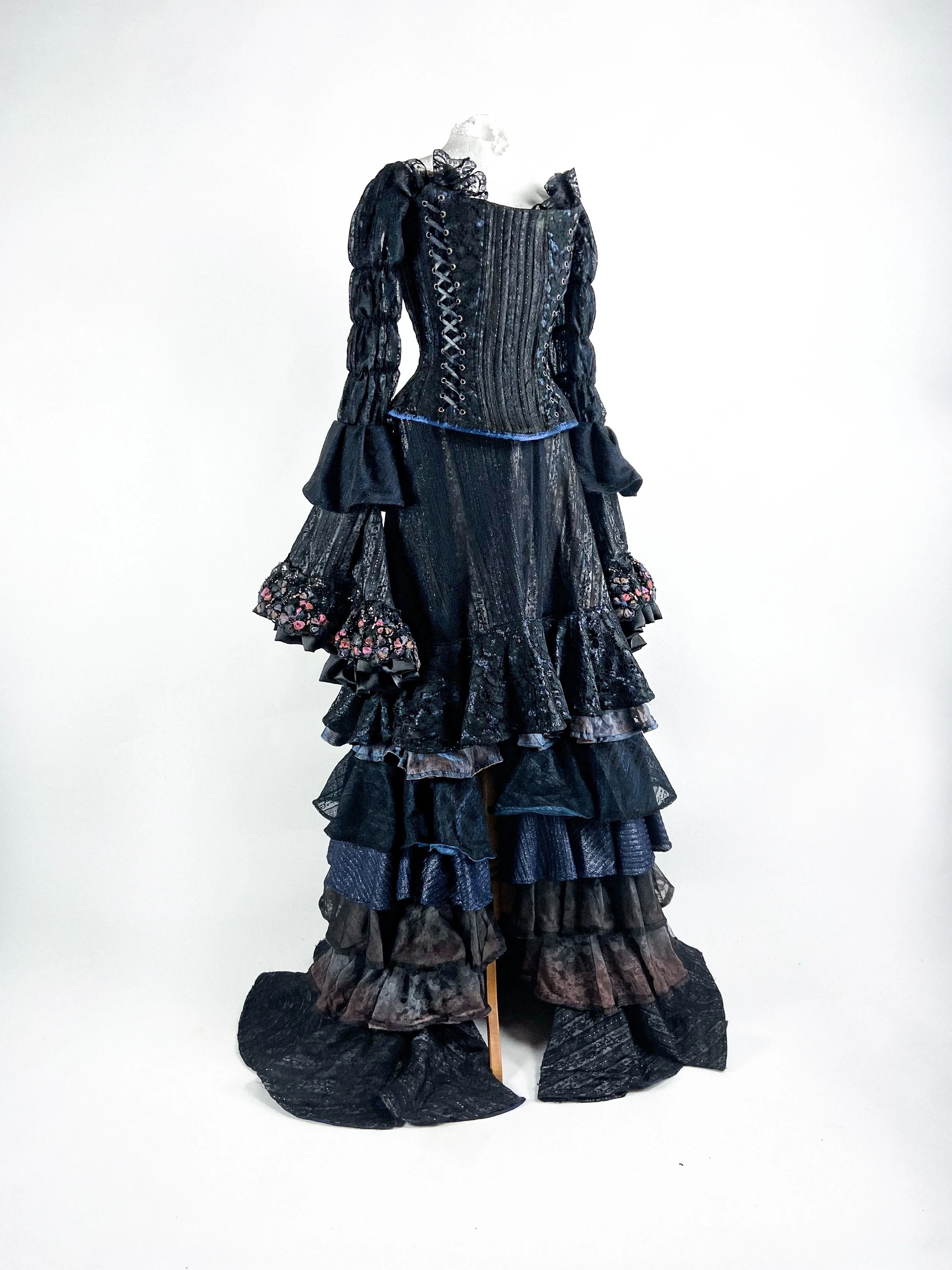 Custom Tante Hansa corset, skirt and sleeves for Michelle Visage in Sea Witch the Musical. Shot by William. F. Henderson. Retouches by Naomi Rush.