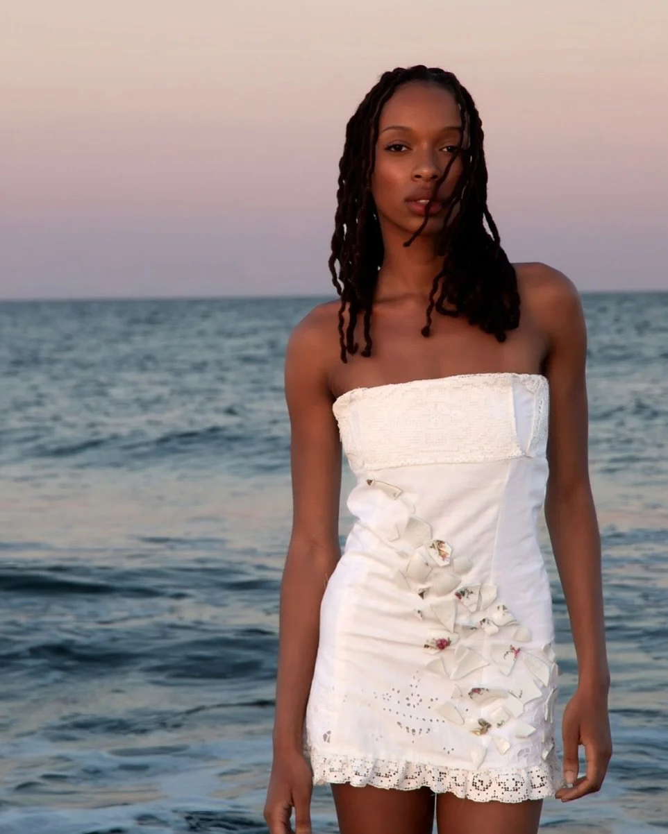 the white project- upcycled mini dress made from napkins handkerchiefs and broken tea cups 

photographer- @leila_lum_22 
model, creative director- @officiallygabrielle_
