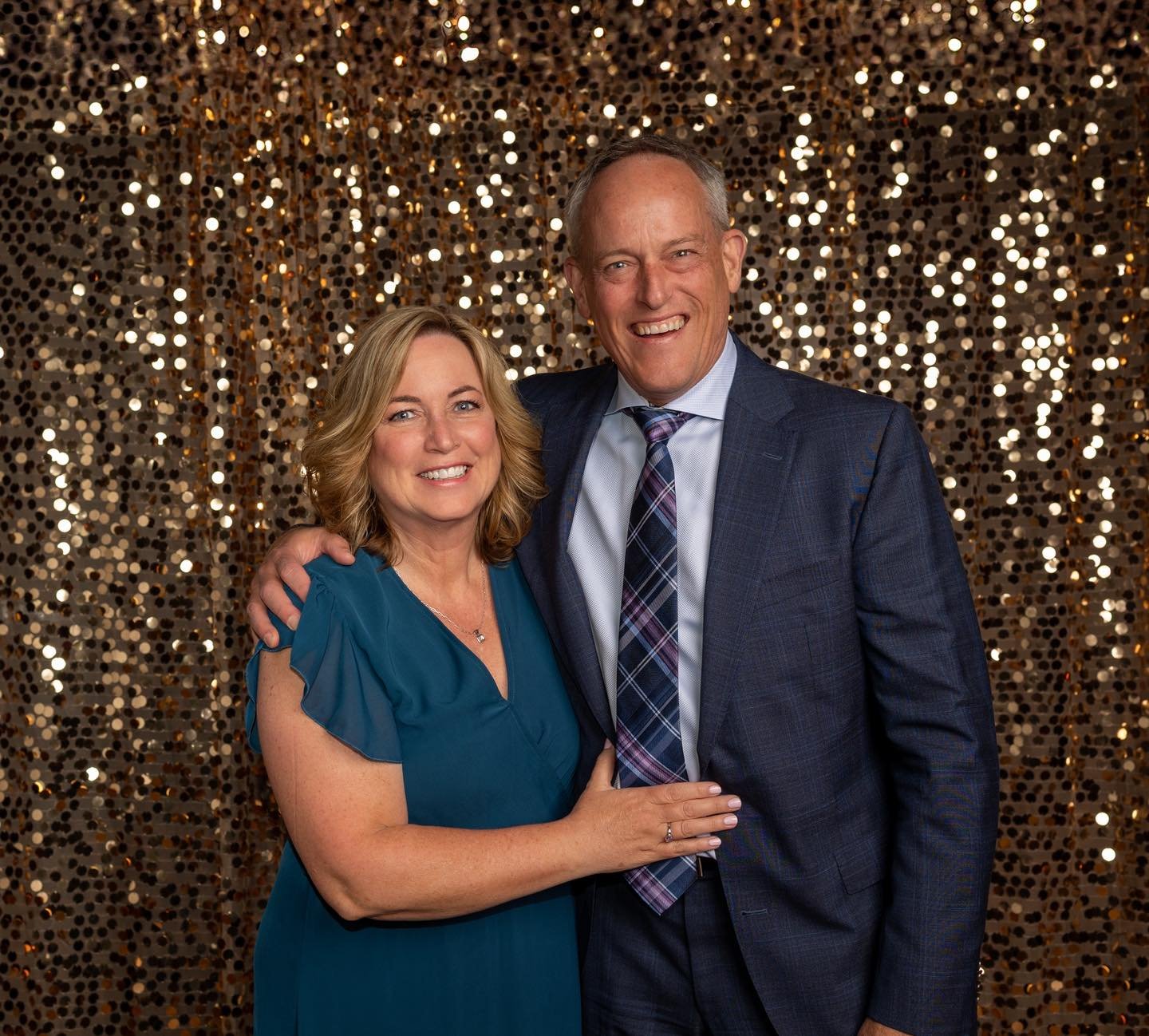 The wedding party walks away with portraits.
Your guests walk away with memories.

With WildeLight, everyone gets:
&bull; Studio-quality portraits
&bull; Printed mementos in hand
&bull; A high-quality digital gallery after

Because every guest matter