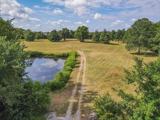 Early Summer Momentum: Why May and June Are Key Months for Rural Real Estate in the South Peace