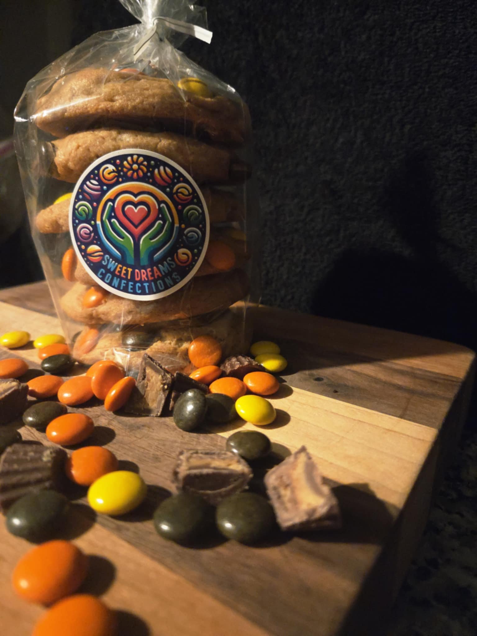 Peanut Butter Explosion Cookies 6 ct