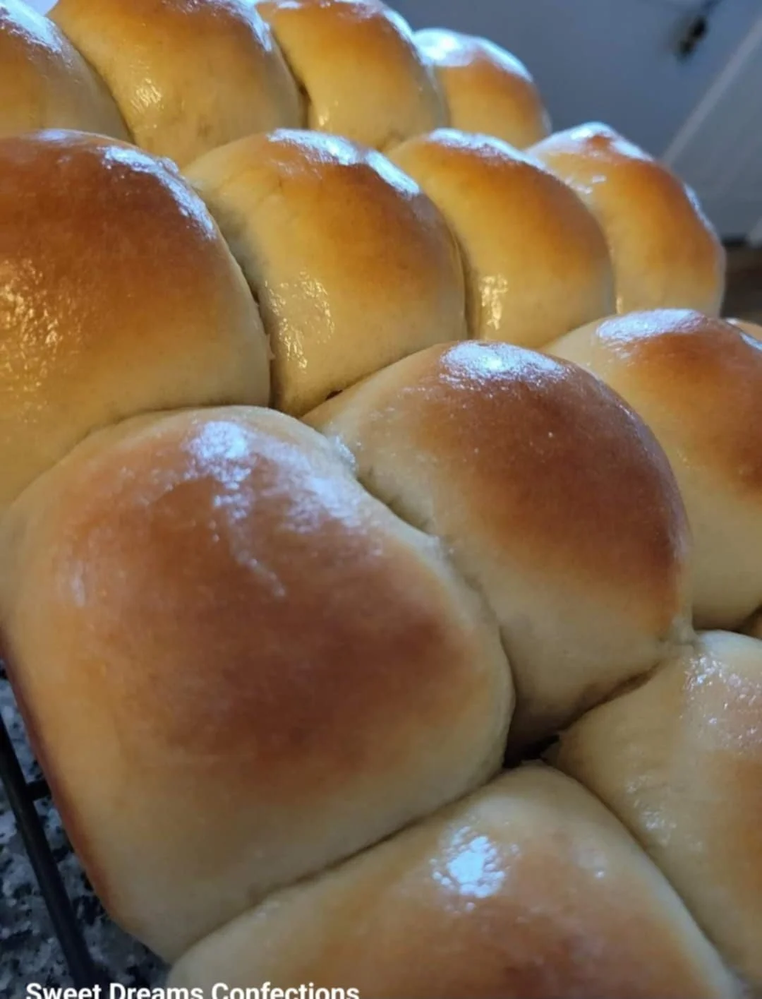 Sourdough Dinner Rolls 6 ct