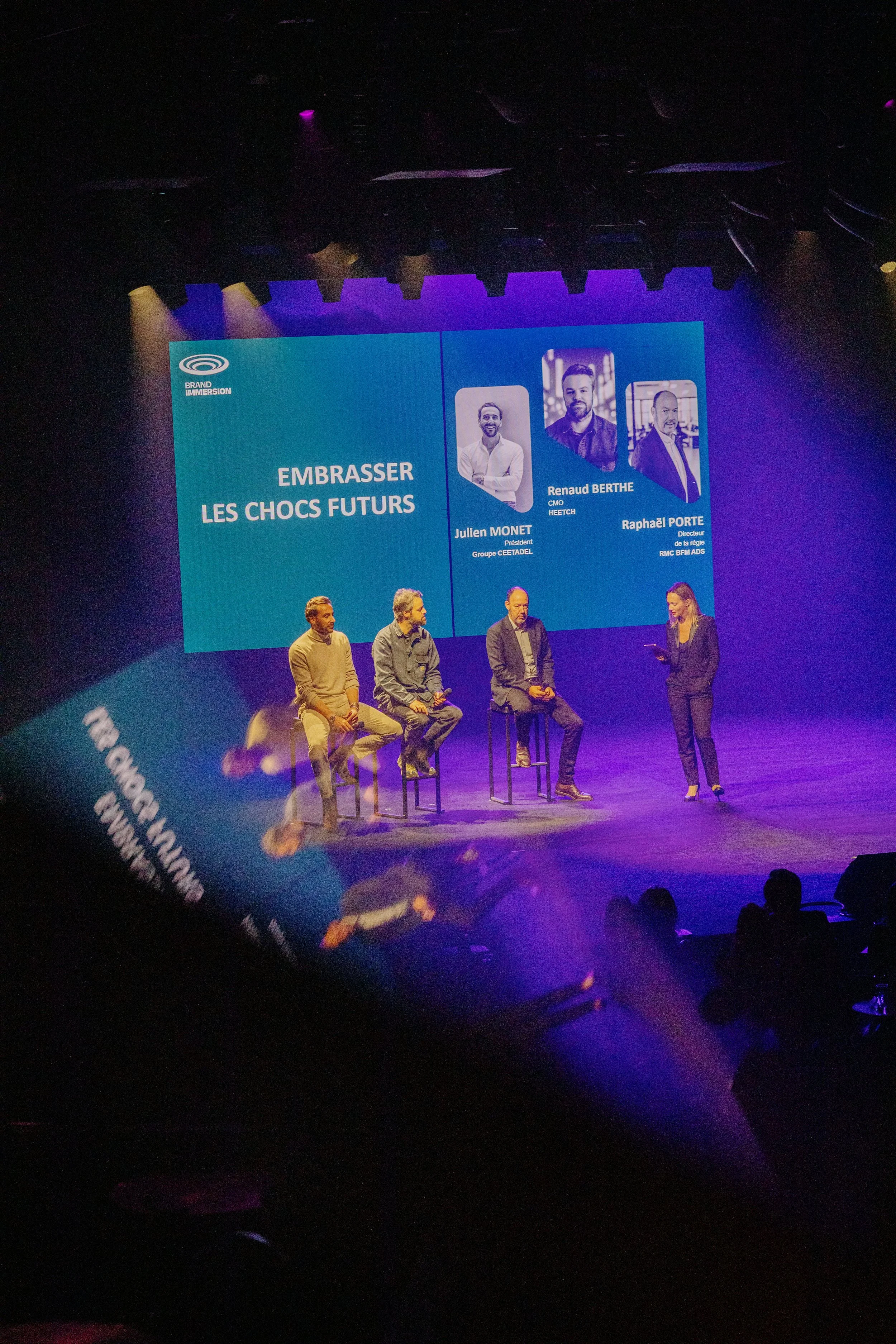 Table ronde débat intervenants : Julien Monet groupe Ceetadel, Renaud Berthe de Heetch, Raphaël Porte de RMC BFM ADS_Embrasser les chocs futurs_Brand Immersion 10_Club Annonceurs