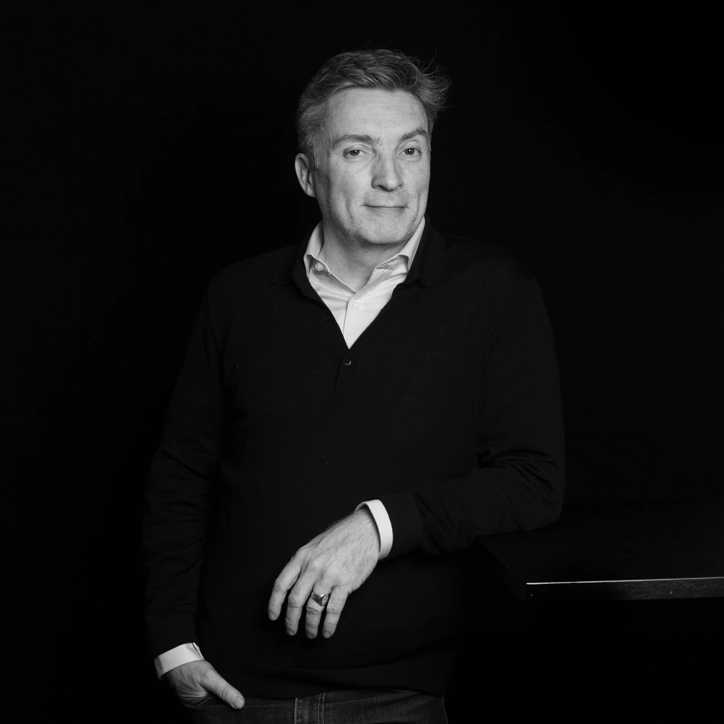 Portrait Cyrille de Lasteyrie - Créateur de contenus. Co-Animateur de l'événement BRAND IMMERSION 10 du CLUB ANNONCEURS le 3.11.2025