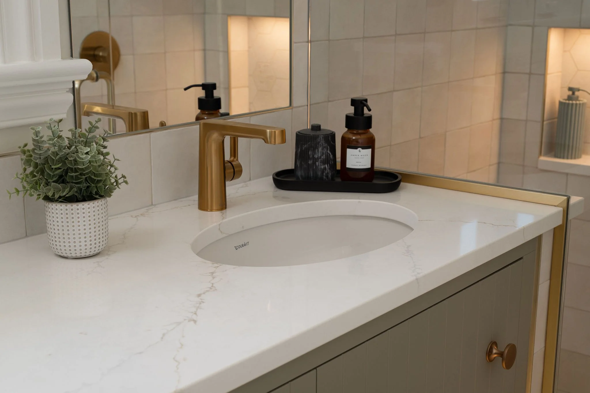 Timeless Brass Ensuite Bathroom_5.jpg