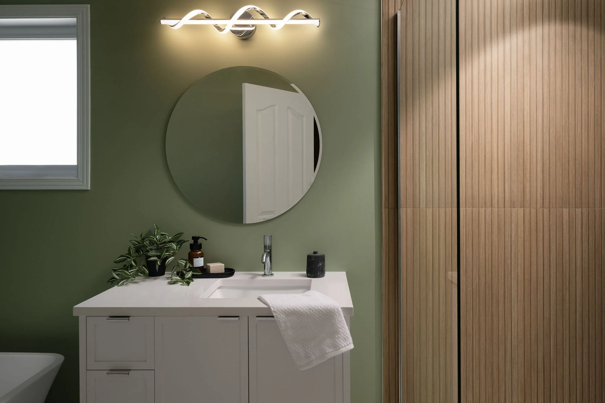 Aylmer Bathroom_3.jpg