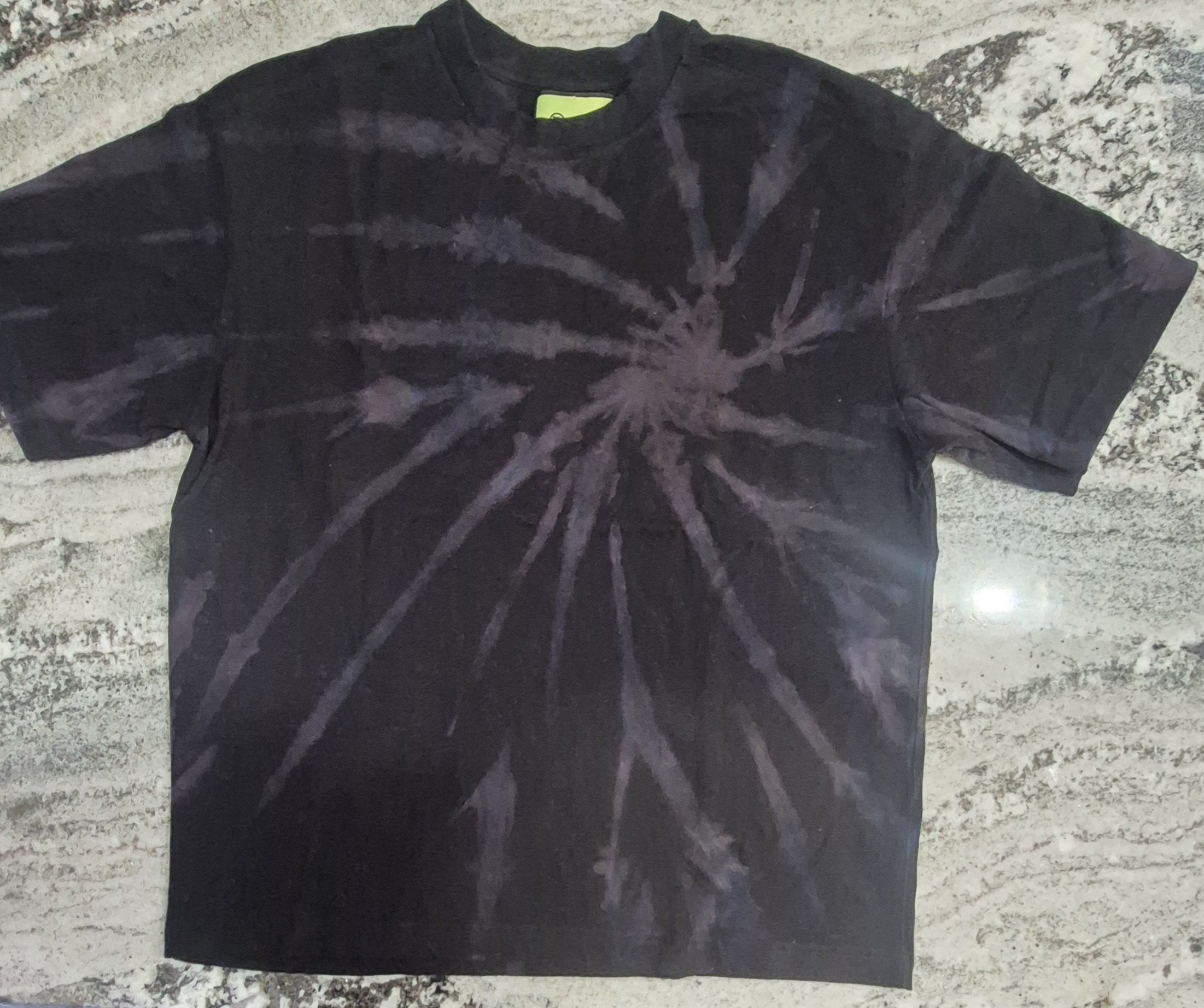1 OF 1 TIDE DYE HEAVY T-SHIRT MED.