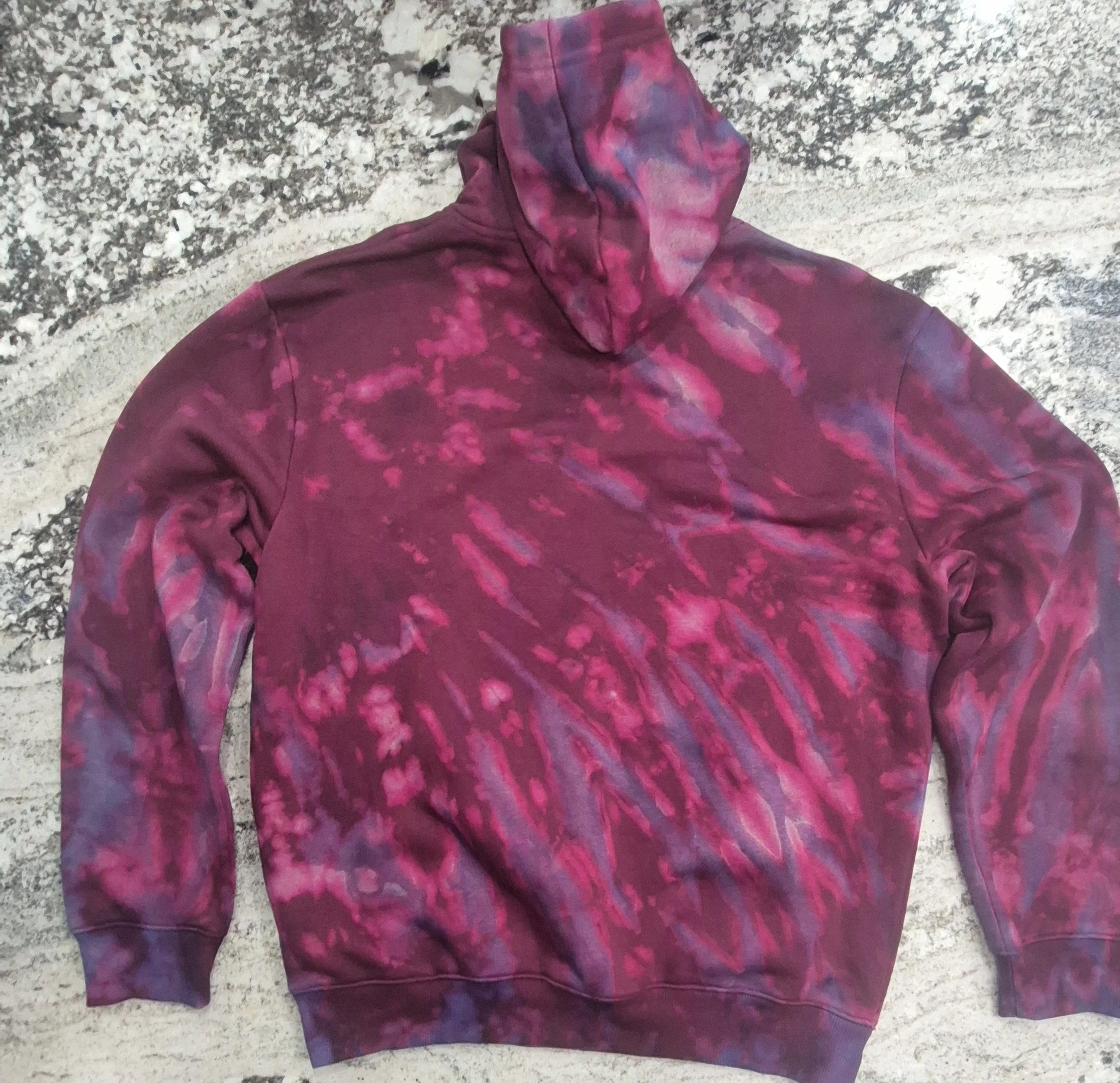 1 of 1 TIDE DYE HOODIE LARGE