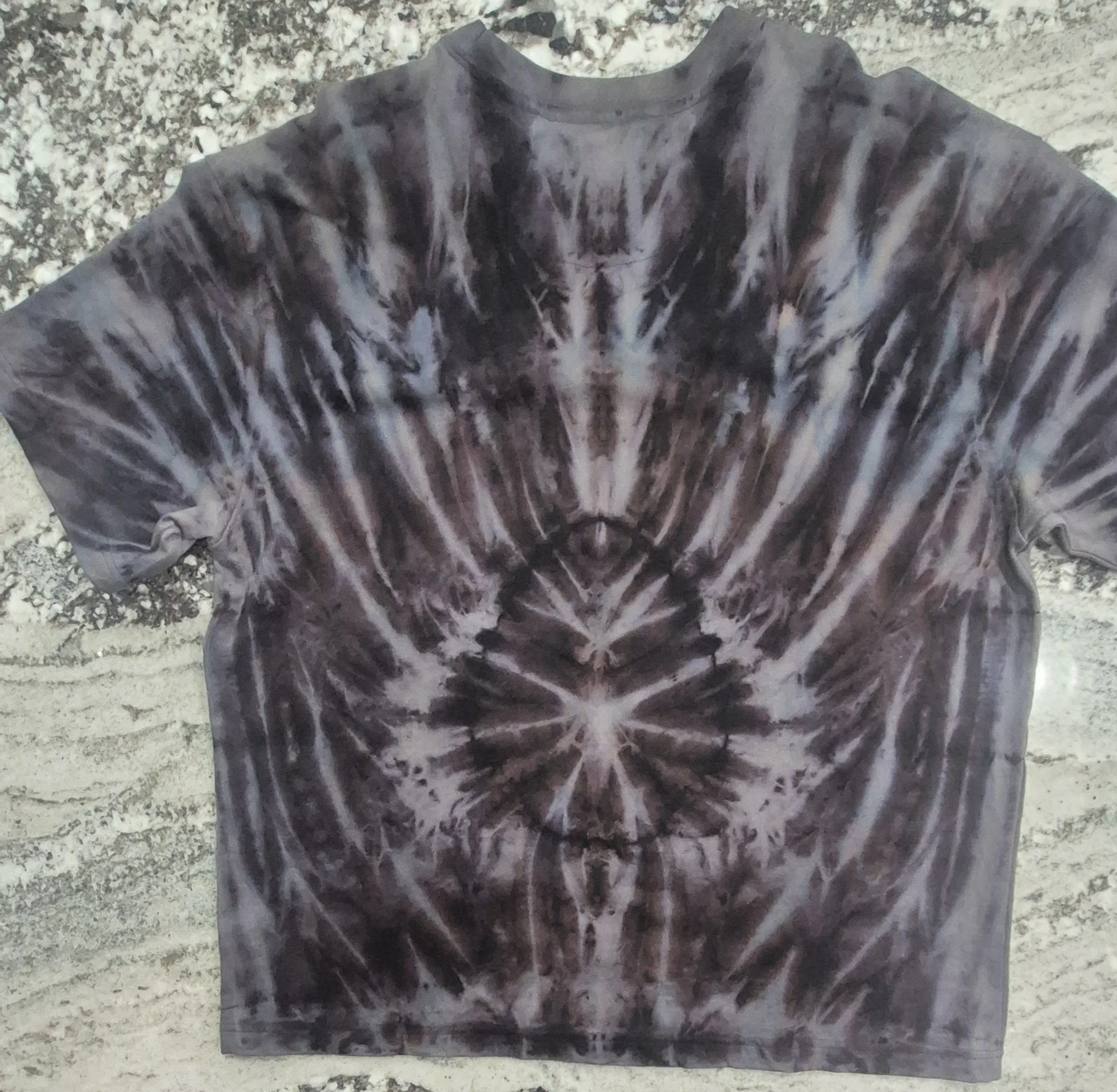 1 of 1 TIDE DYE T-SHIRT XLARGE