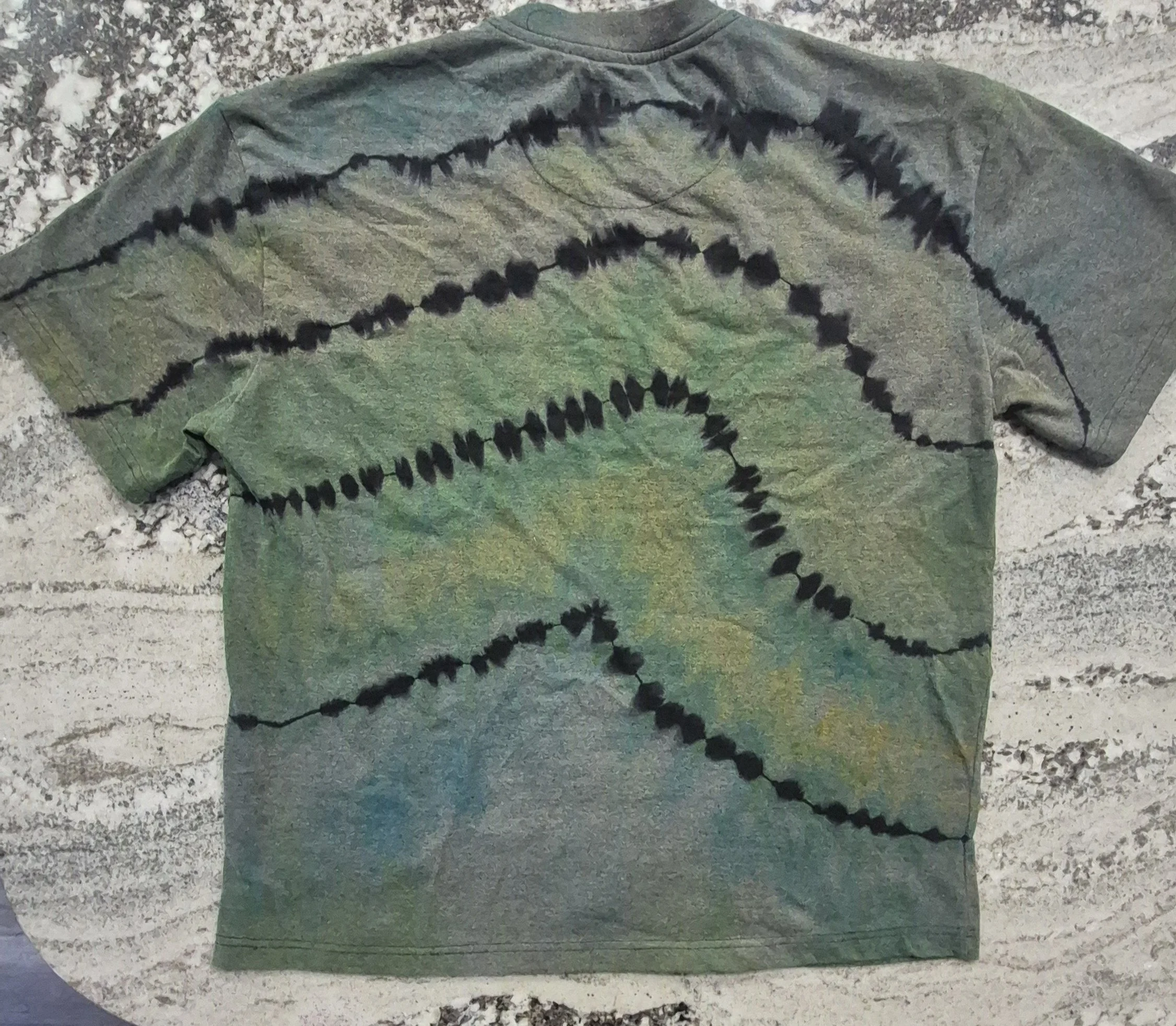 1 of 1 TIDE DYE HEAVY T-SHIRT large