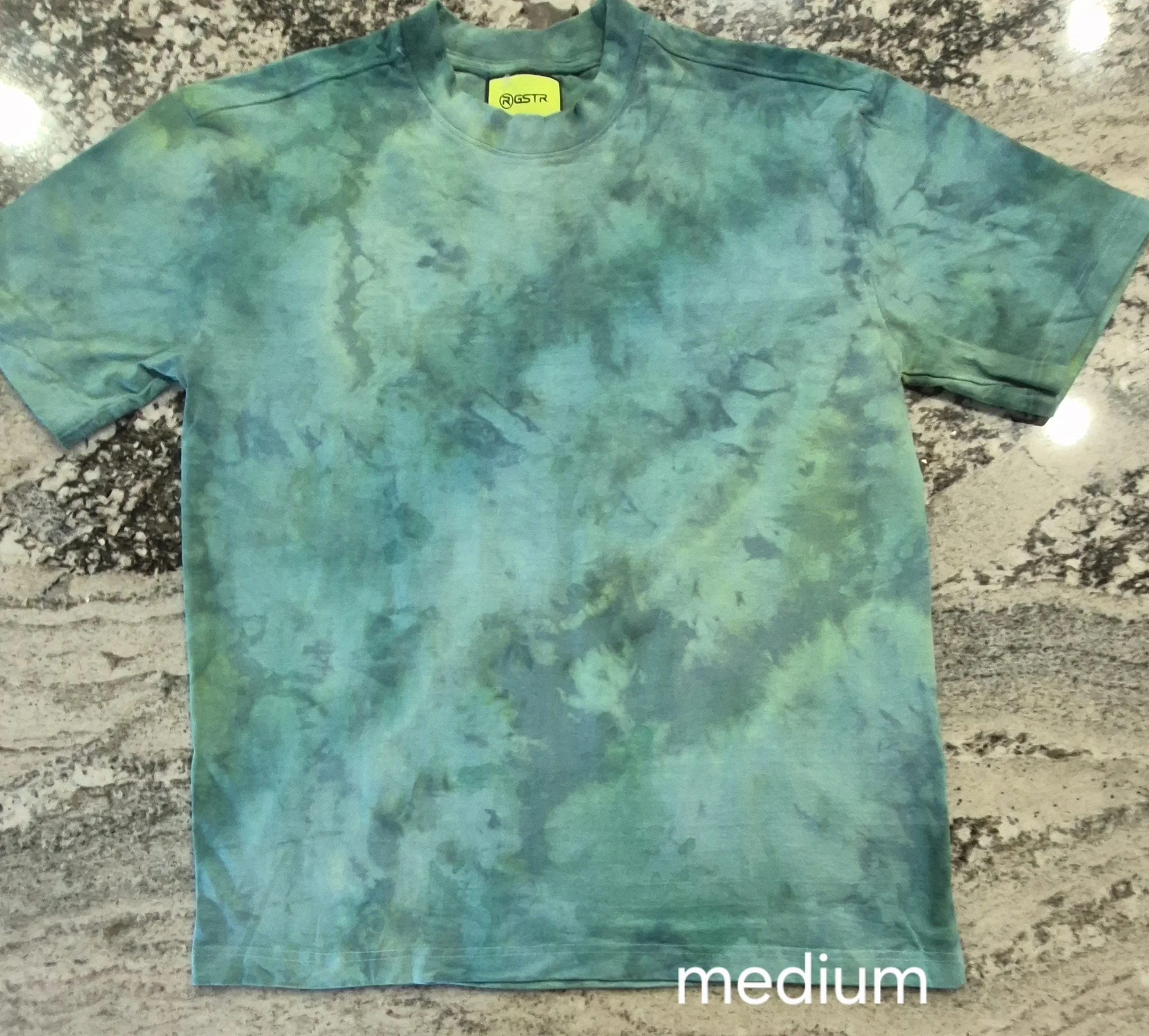 1 of 1 TIDE DYE T-SHIRT MED.