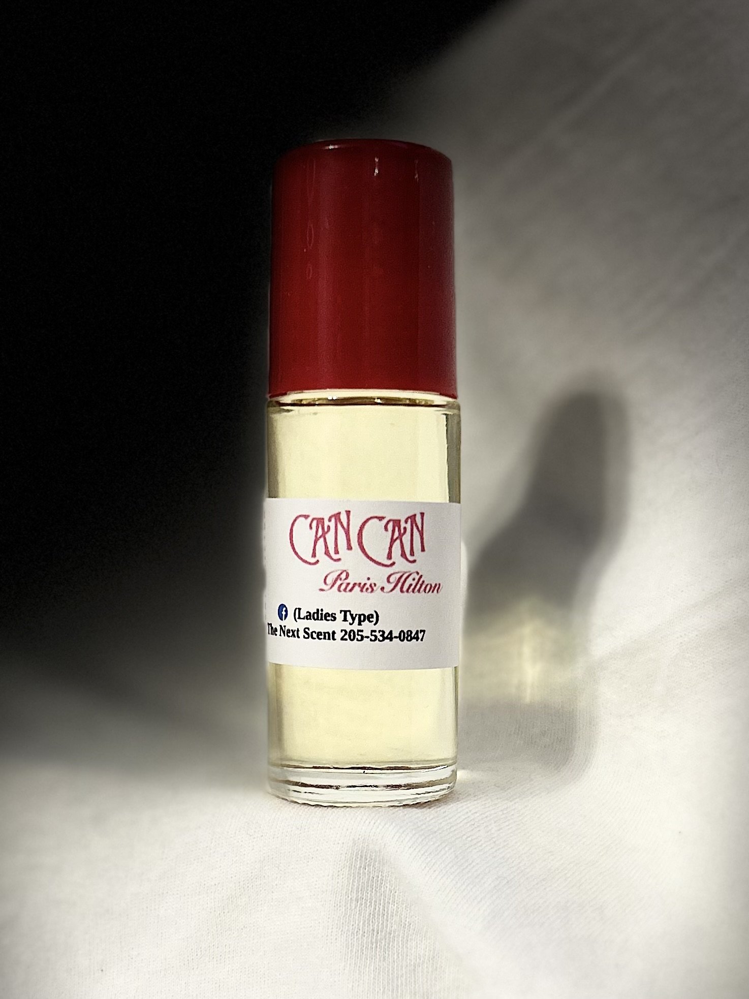 Paris Hilton: Can Can (L) Type